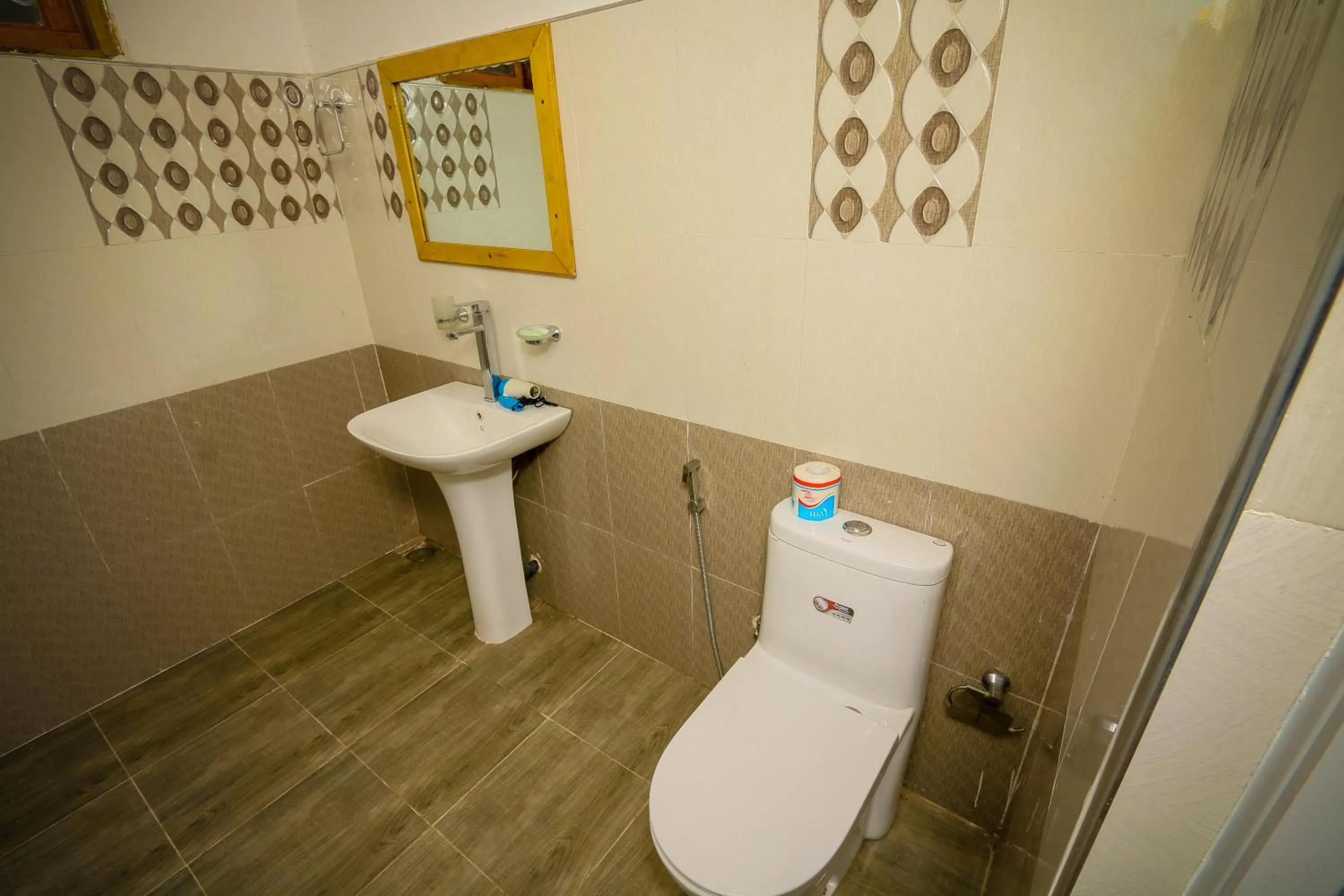 Bathroom in Ella New Green View