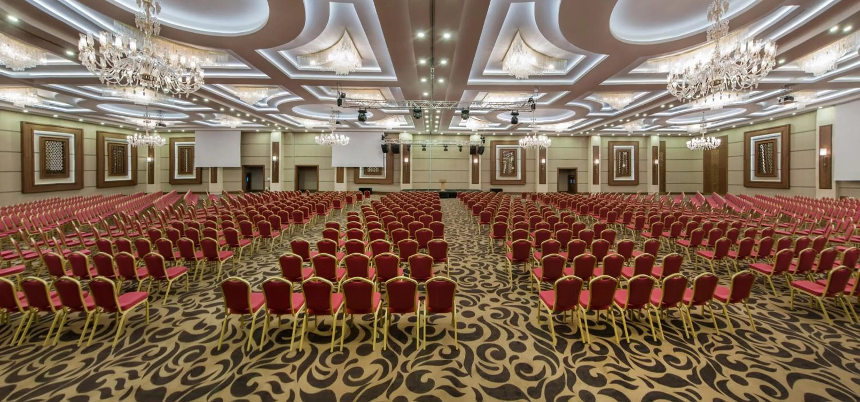 Banquet/Function facilities in Akrones Thermal SPA Convention Sport Hotel