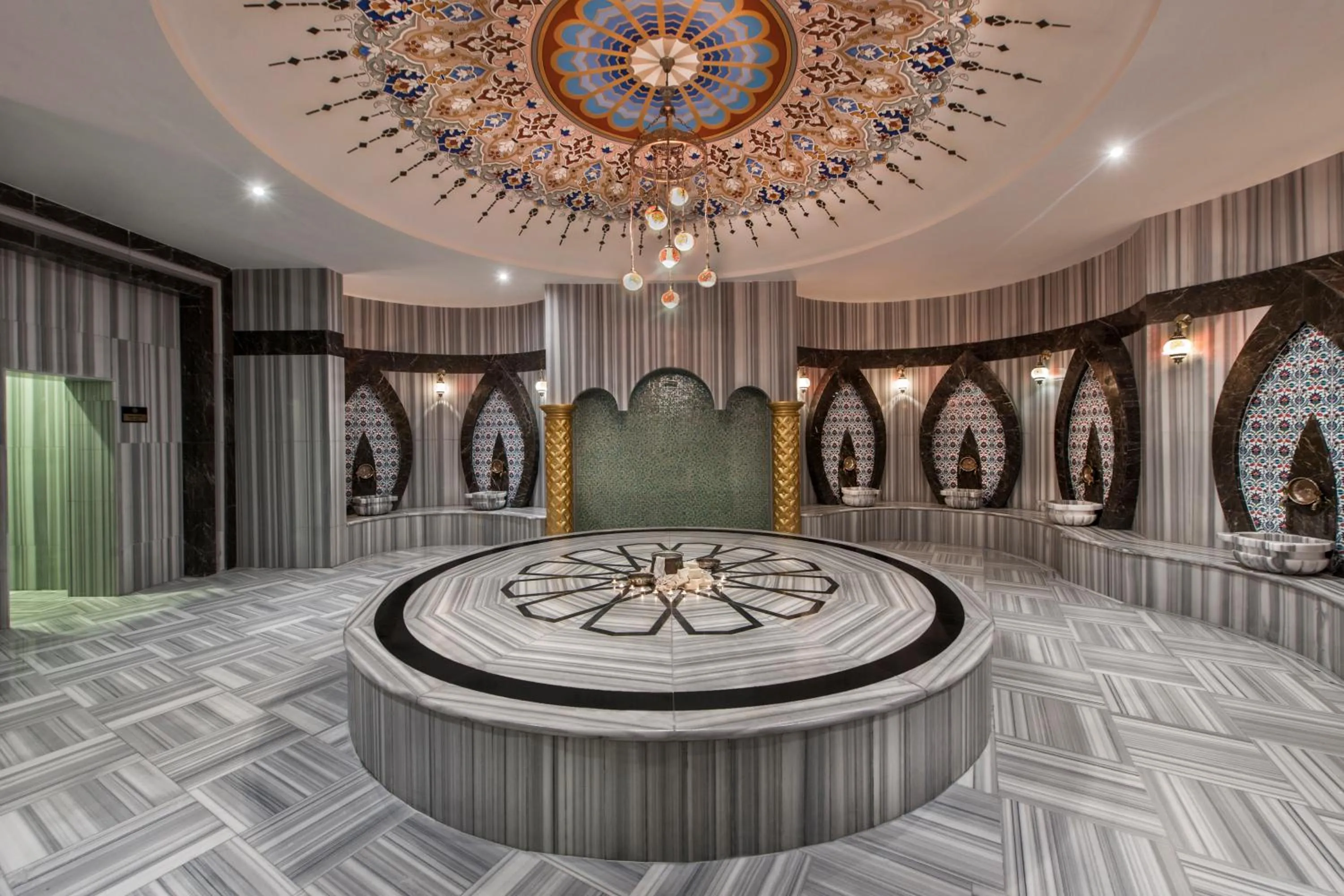 Public Bath in Akrones Thermal SPA Convention Sport Hotel