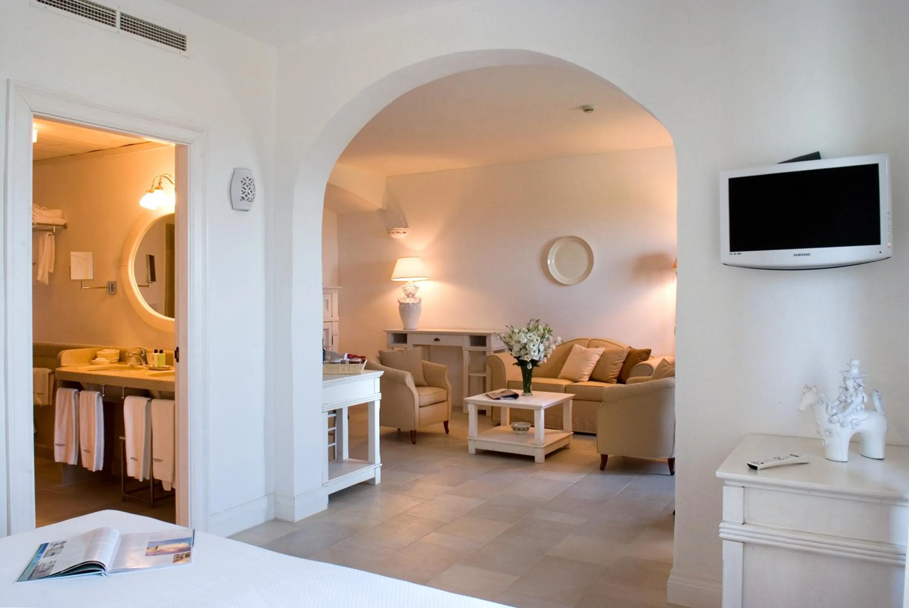 Photo of the whole room, Bed in Borgobianco Resort & Spa Polignano - MGallery Collection