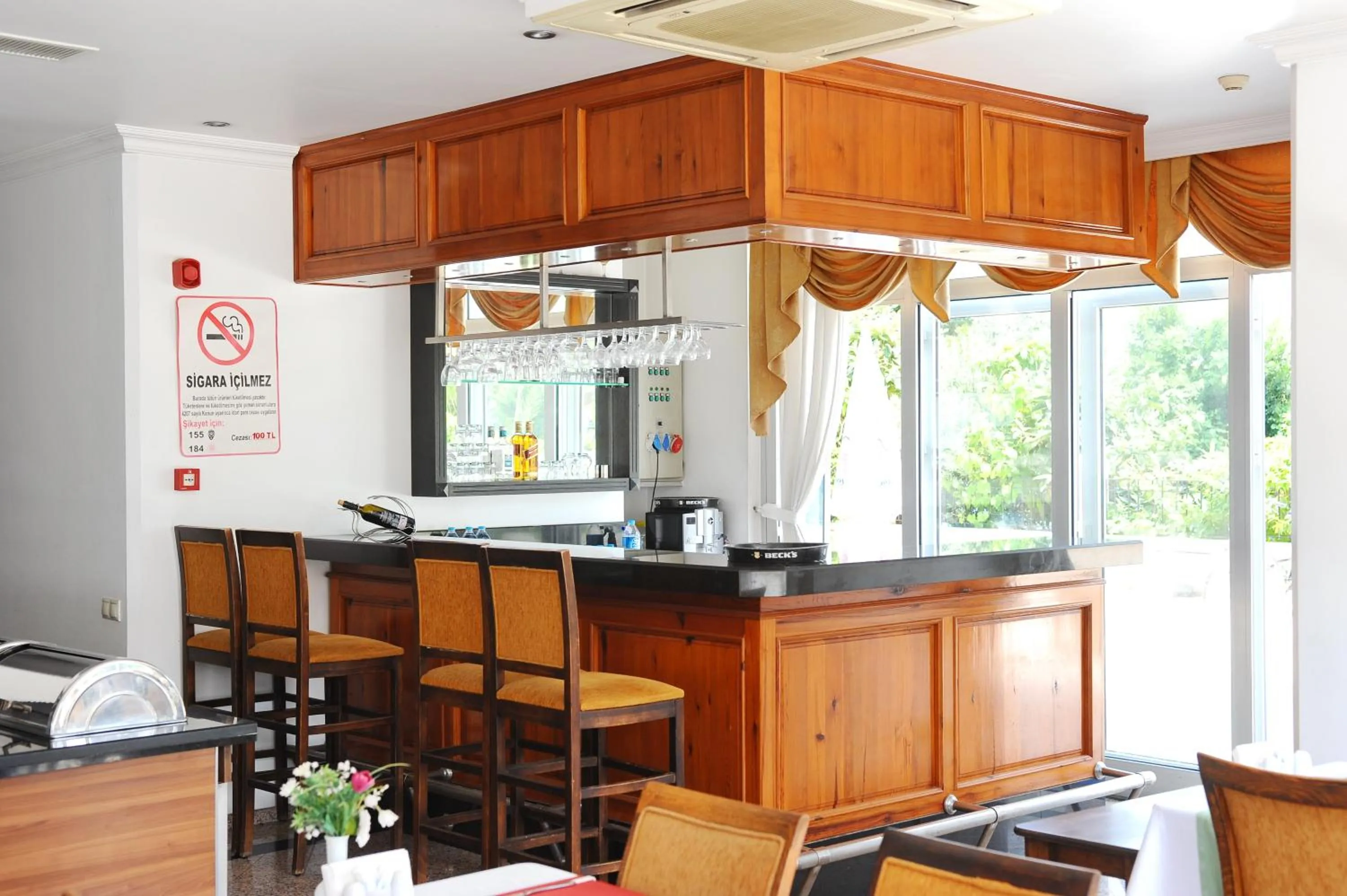 Decorative detail in Hotel Royal Hill