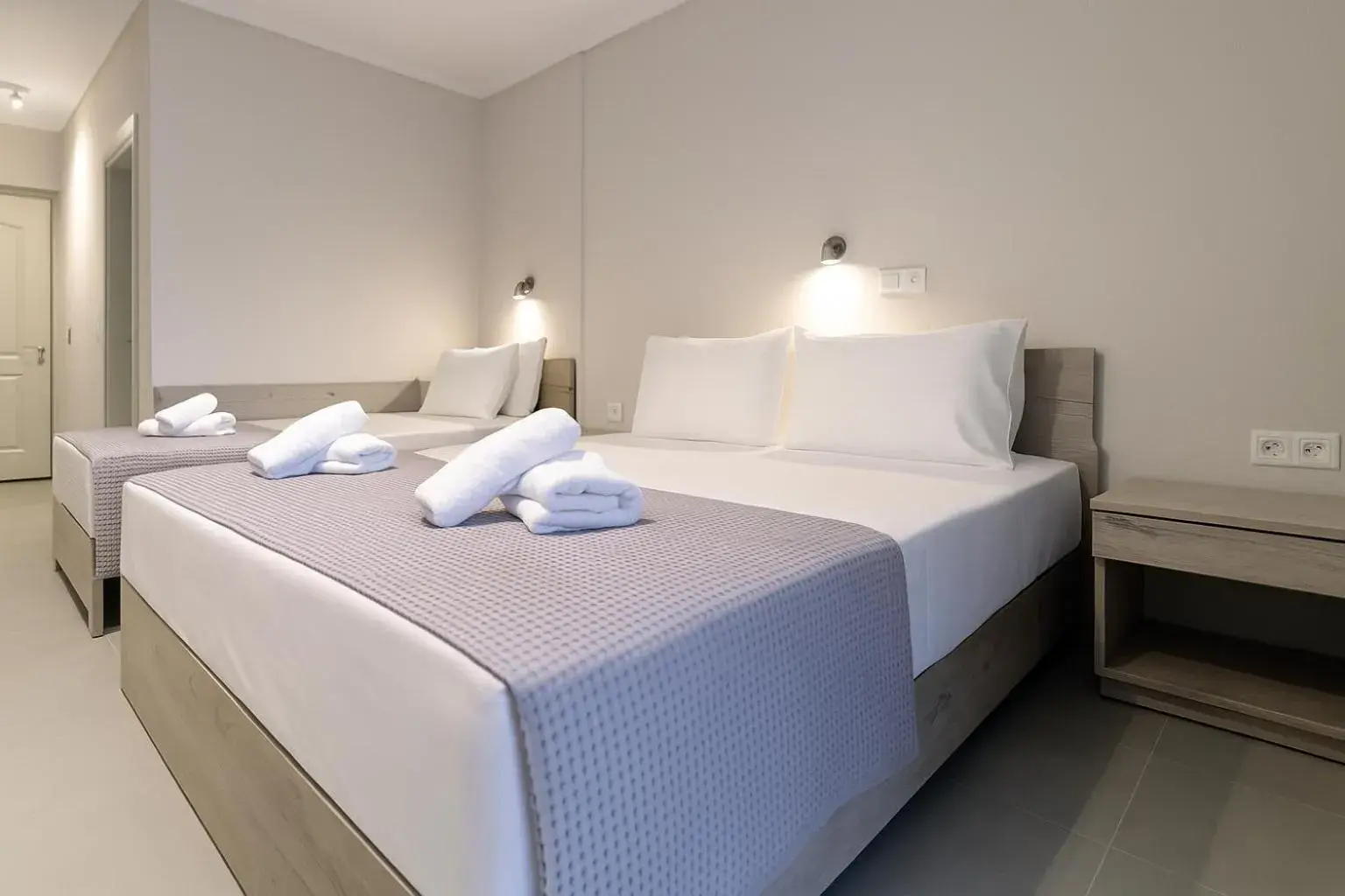 Bed in Samel Hotel Bed in Samel Hotel