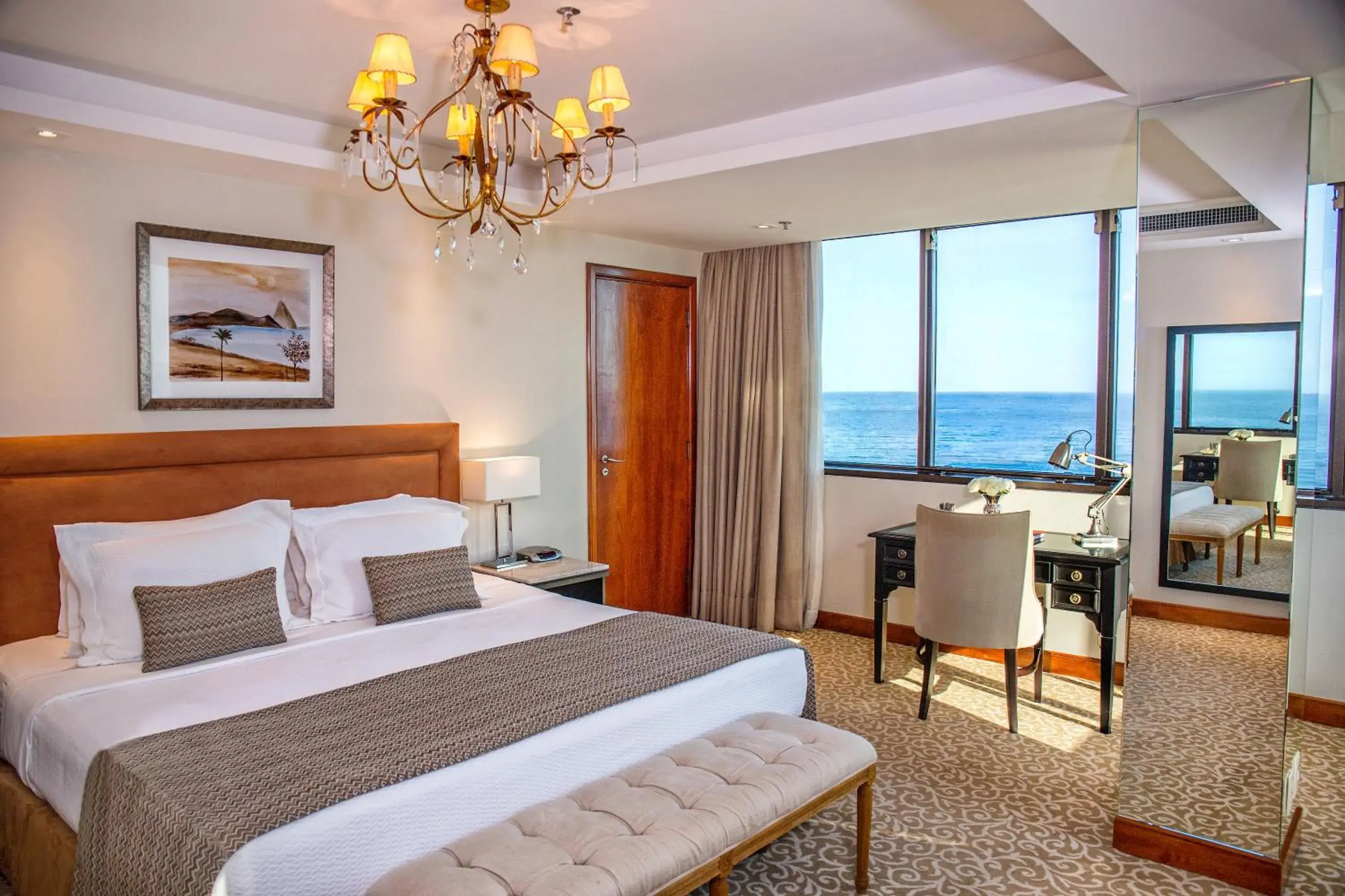 View (from property/room), Bed in Windsor Excelsior Copacabana View (from property/room), Bed in Windsor Excelsior Copacabana