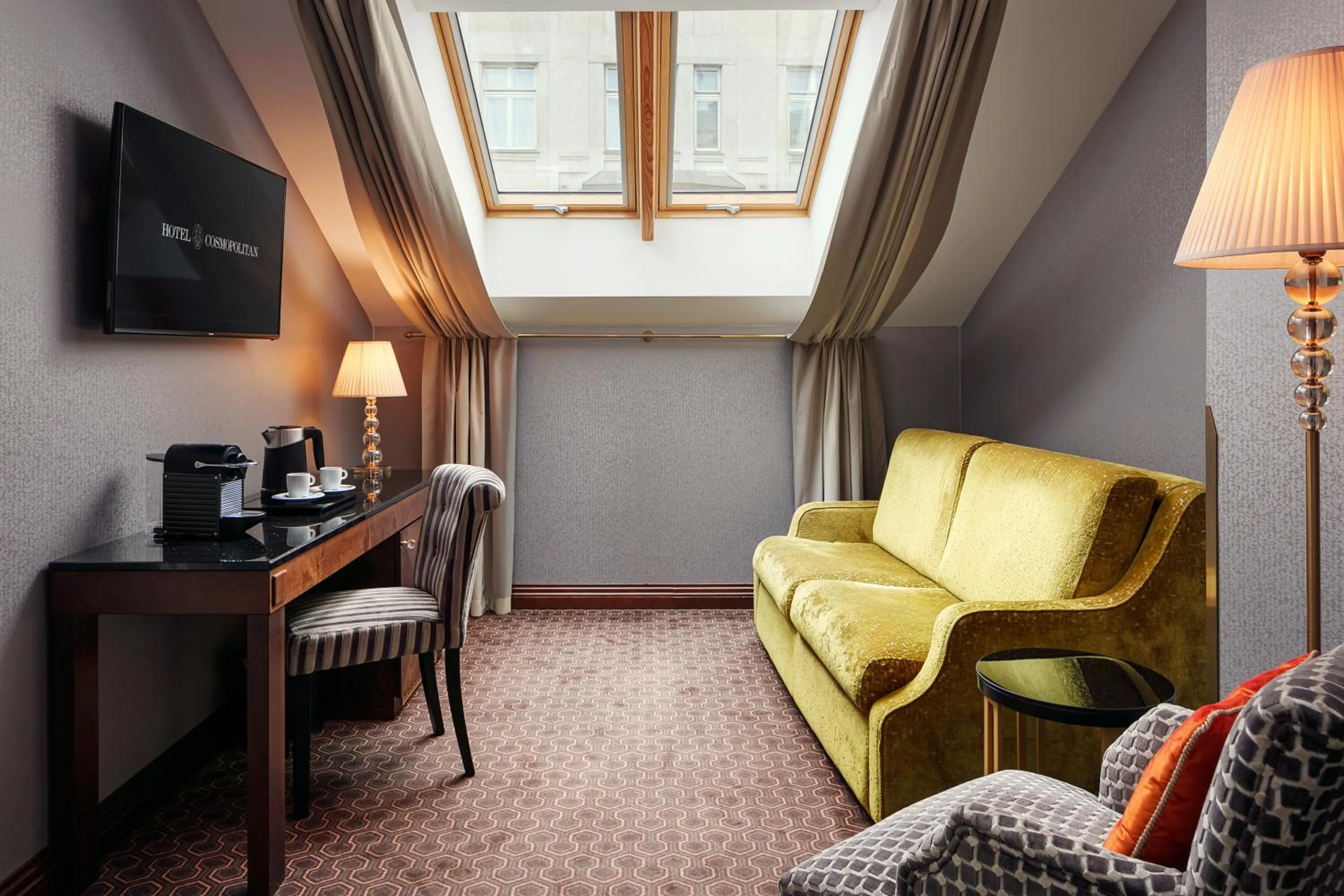 Living room in COSMOPOLITAN Hotel Prague