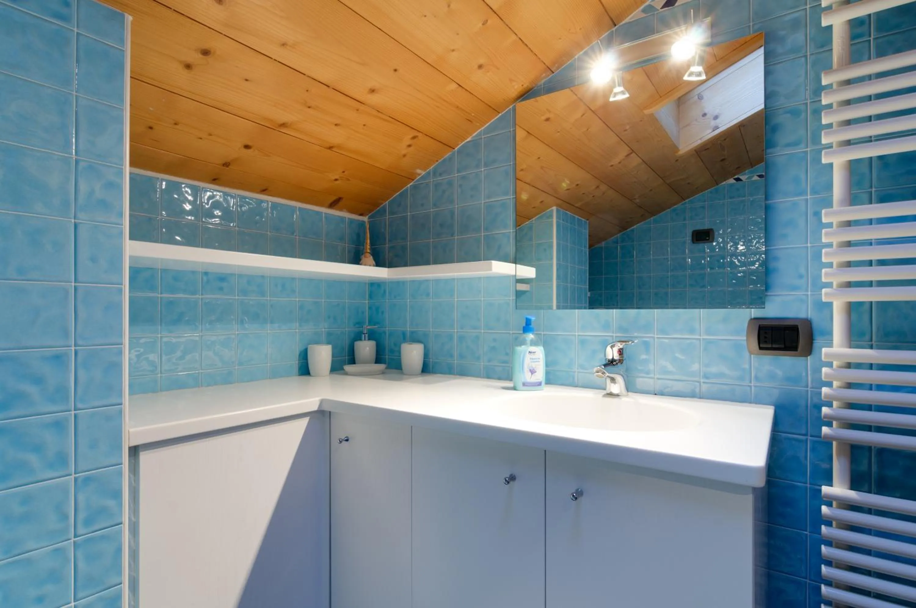 Bathroom in Apartments Trettel