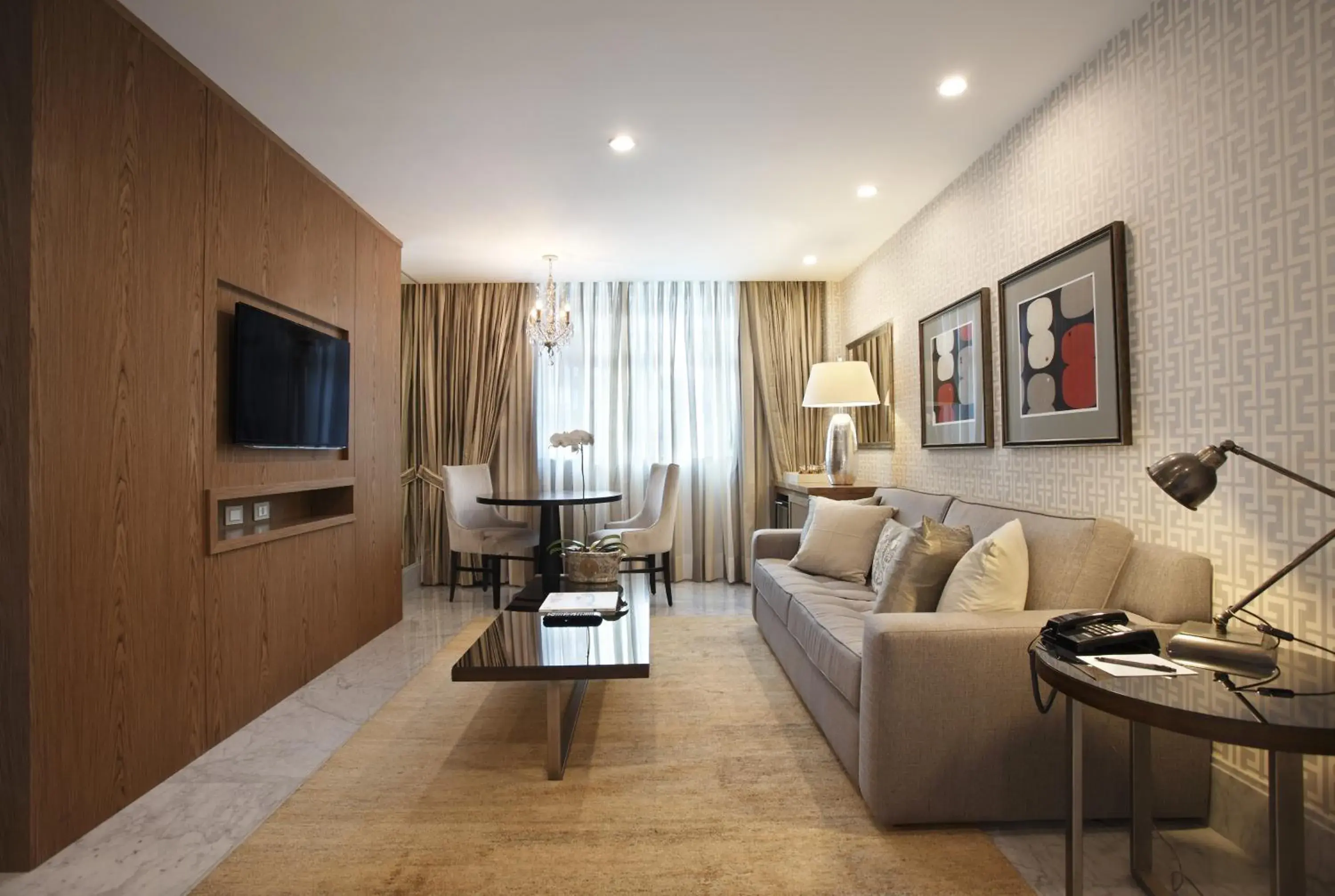 Photo of the whole room in Miramar By Windsor Copacabana Photo of the whole room in Miramar By Windsor Copacabana