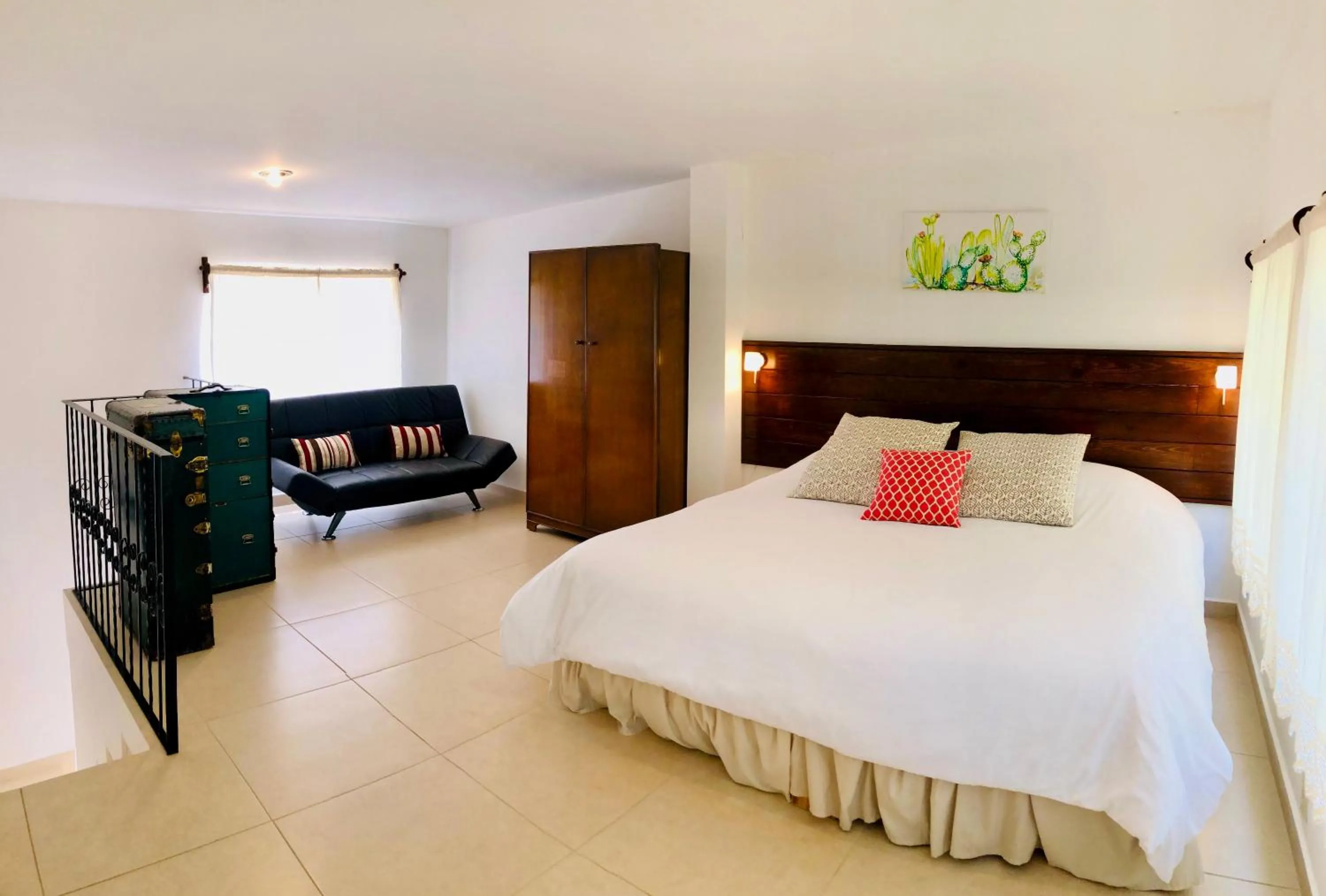 Deluxe King Suite in Club Vergel Resort