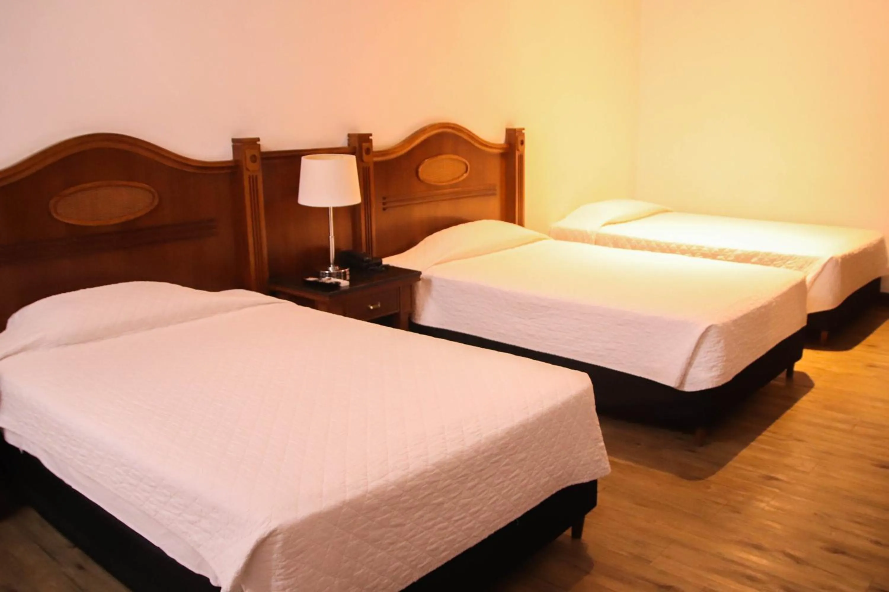 Bedroom, Bed in Johnscher by SJ - San Juan Curitiba