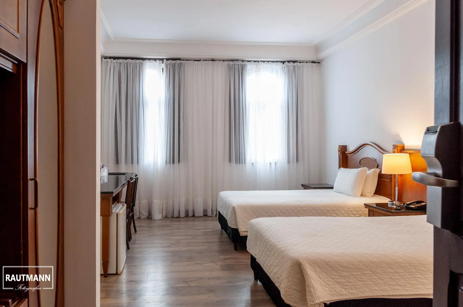 Bedroom, Bed in Johnscher by SJ - San Juan Curitiba