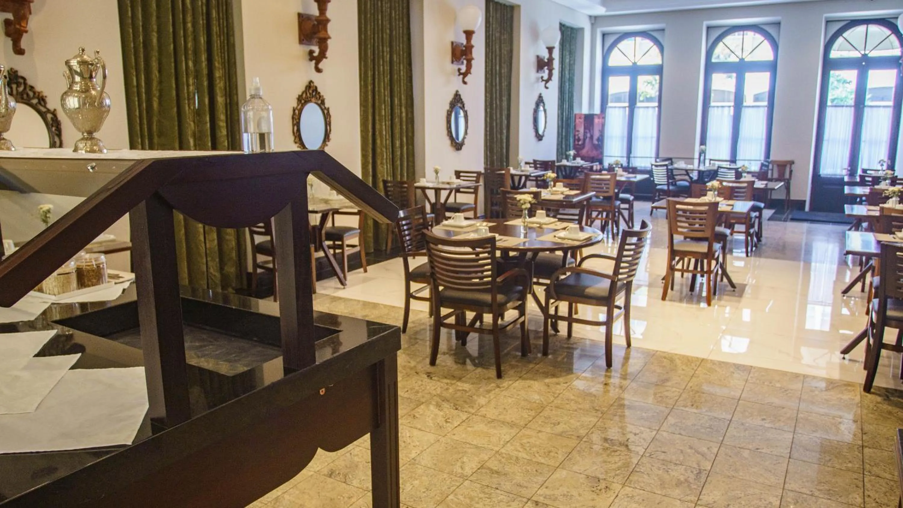 Restaurant/places to eat in Johnscher by SJ - San Juan Curitiba