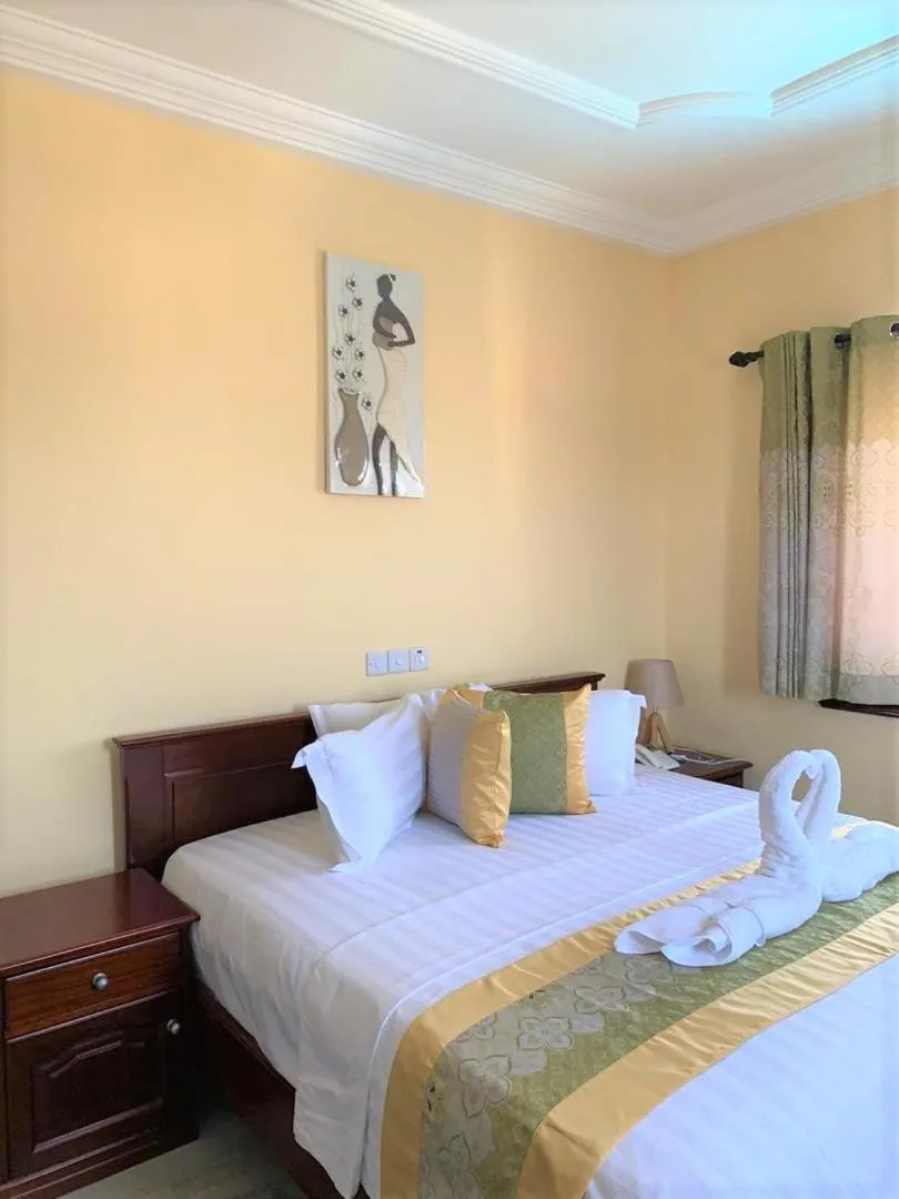 Bed in Cocktail and Dreams Hotel