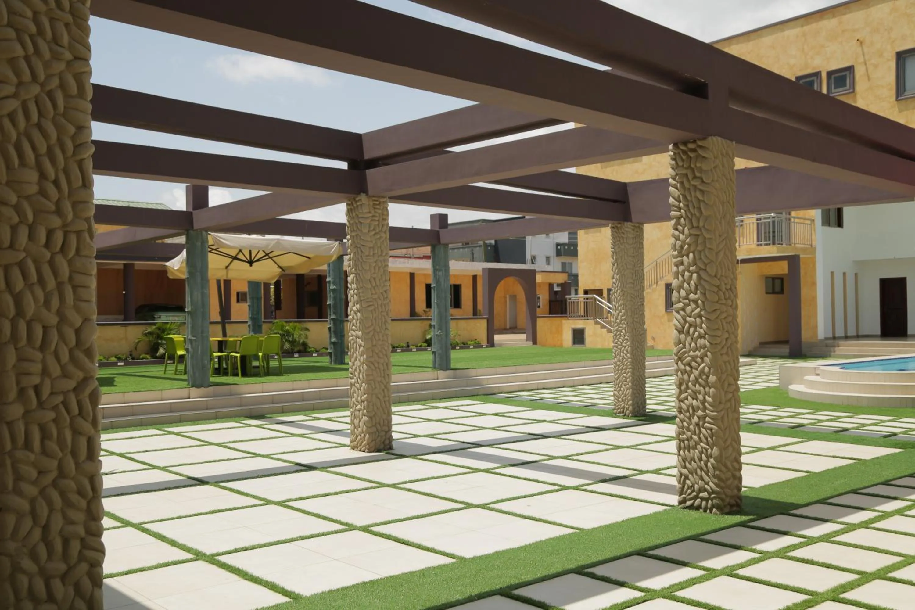 Cocktail and Dreams Hotel