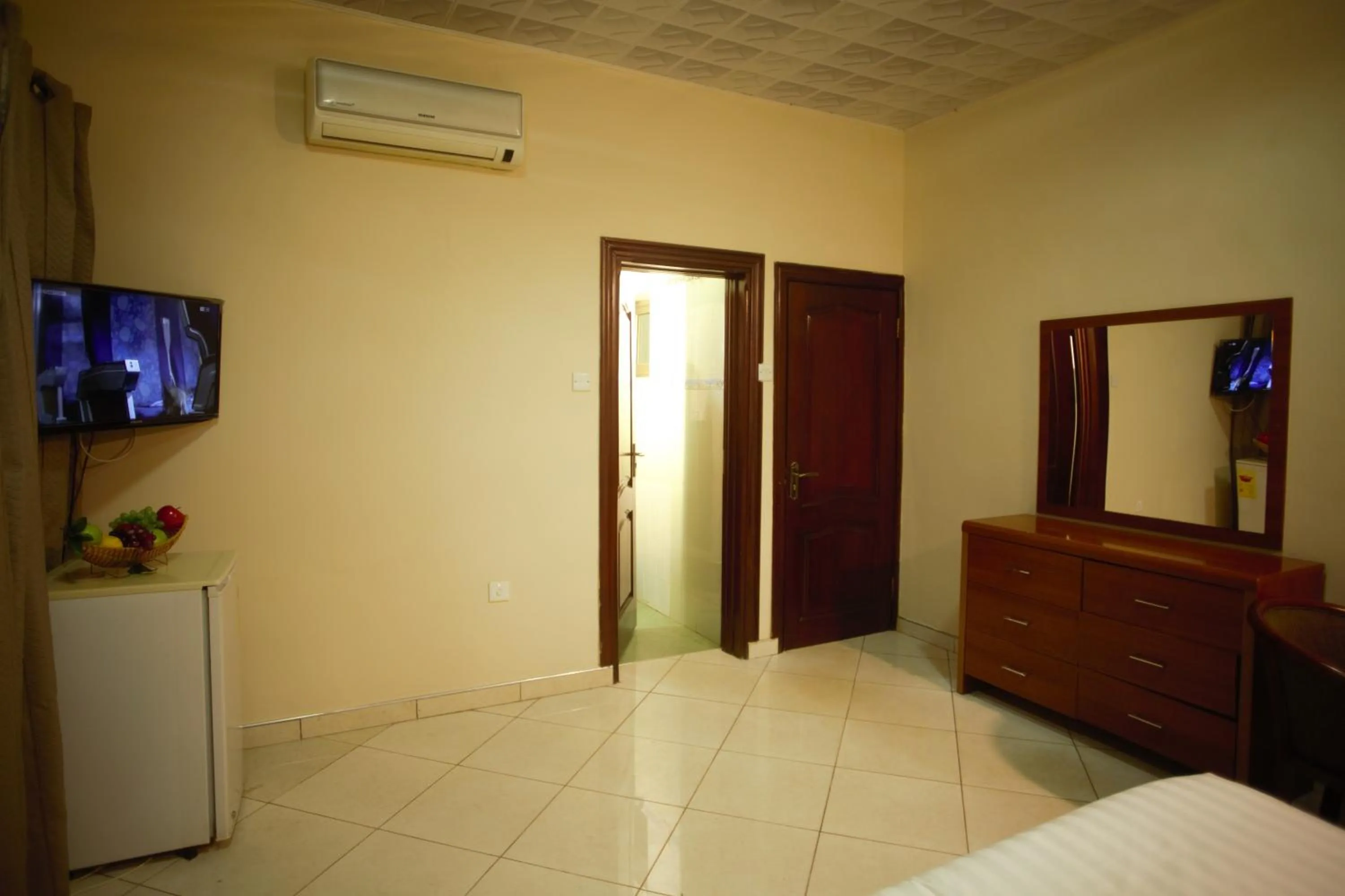 Bed in Cocktail and Dreams Hotel