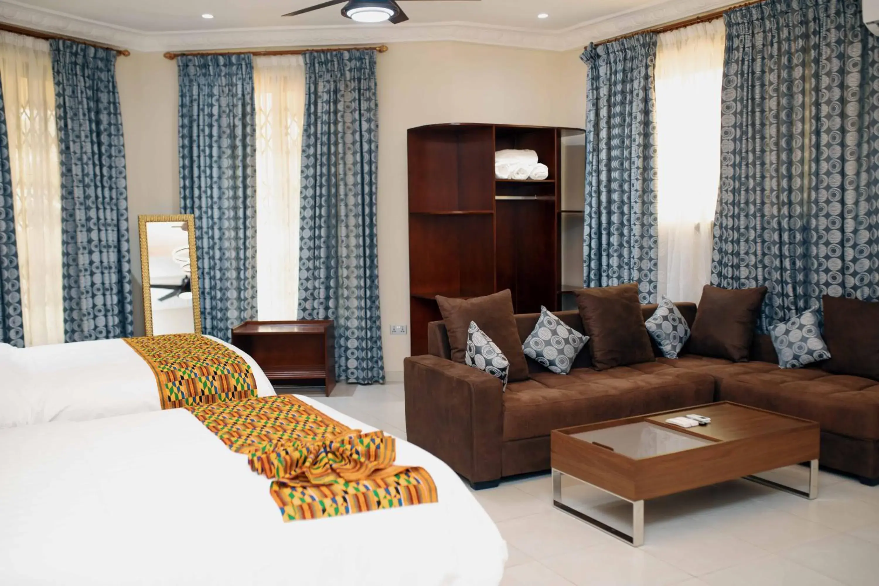 Large Twin Room in Cocktail and Dreams Hotel Large Twin Room in Cocktail and Dreams Hotel