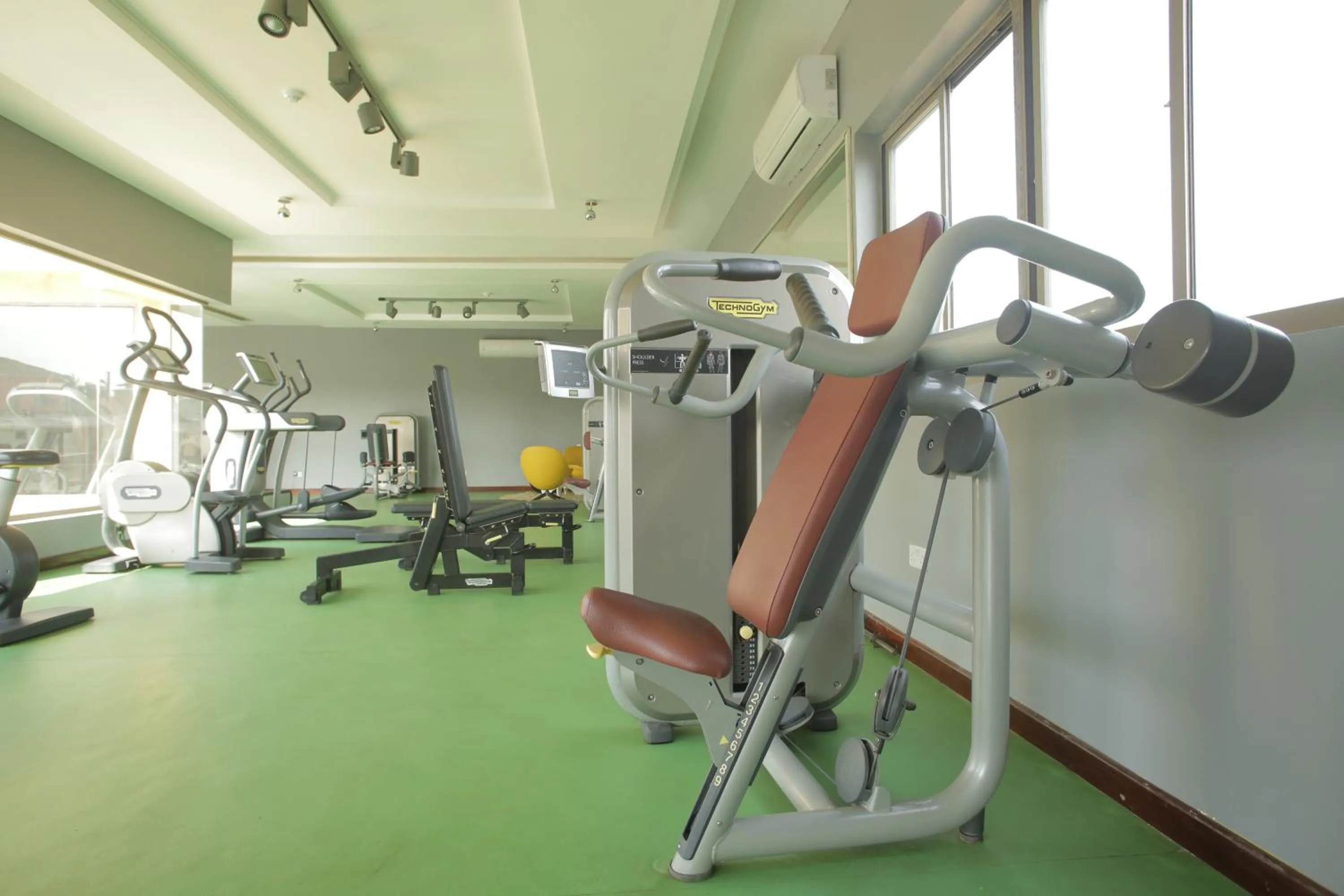 Fitness centre/facilities in Cocktail and Dreams Hotel