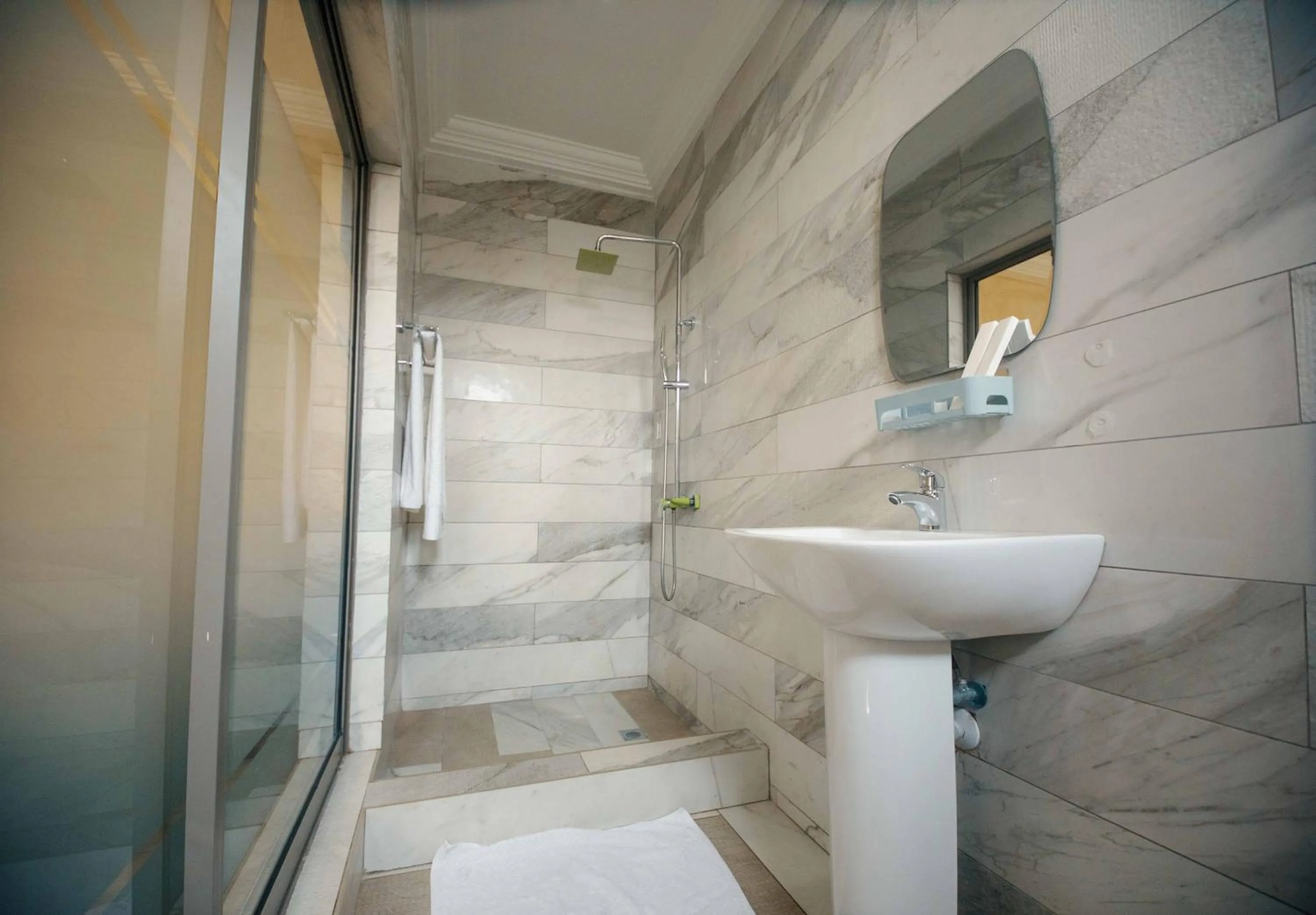 Bathroom in Cocktail and Dreams Hotel