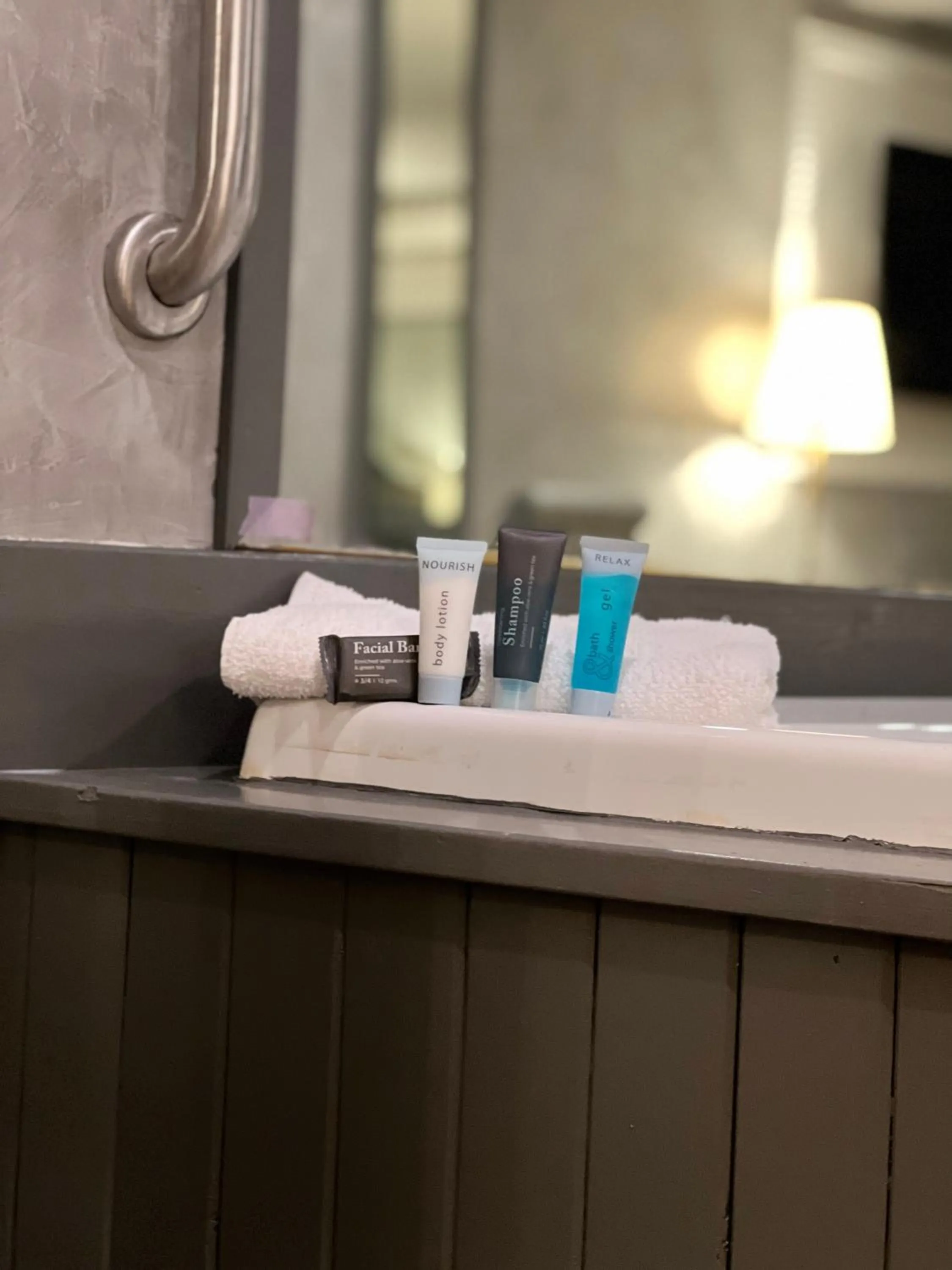 Shower in Chateau Suites