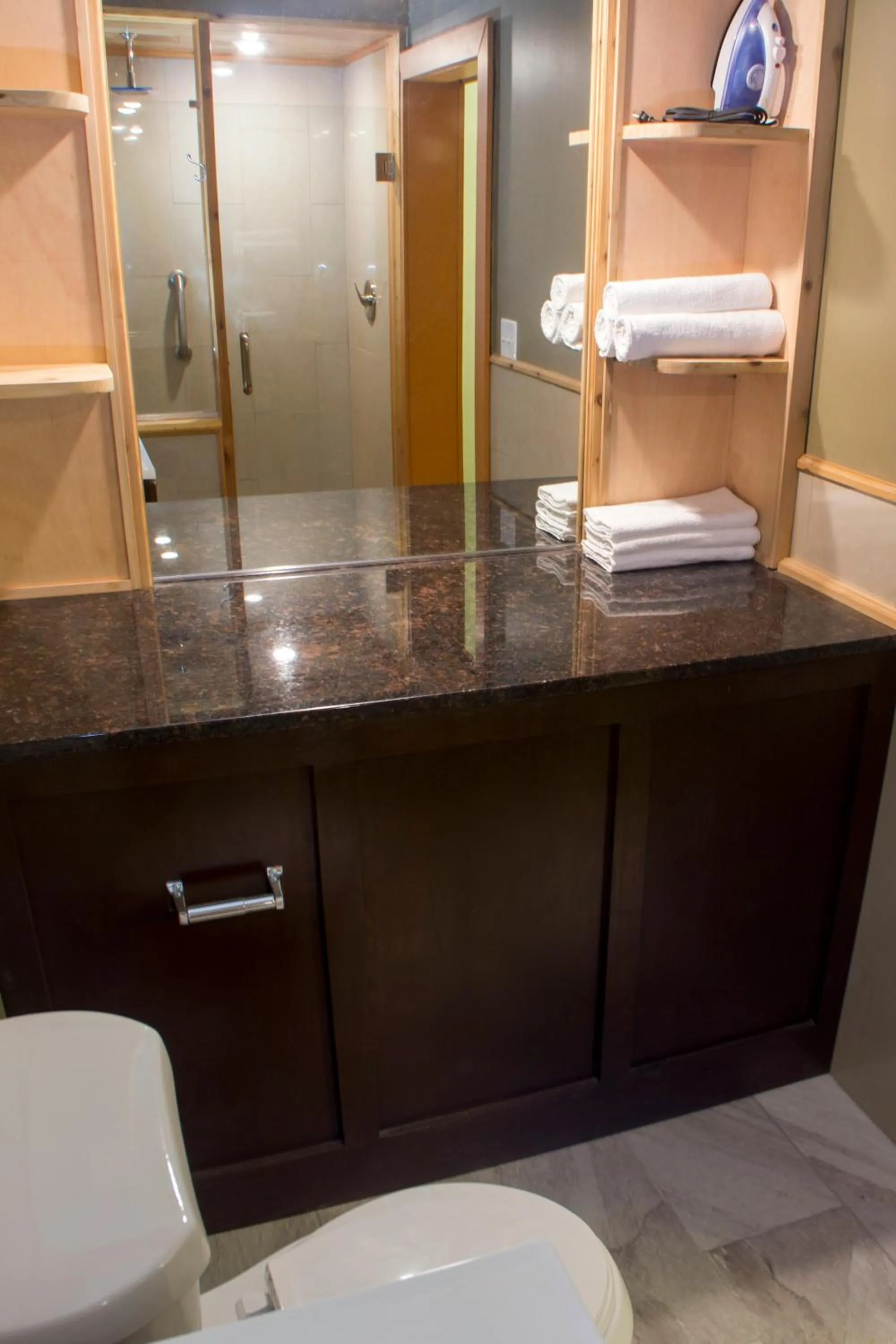 Shower in Chateau Suites