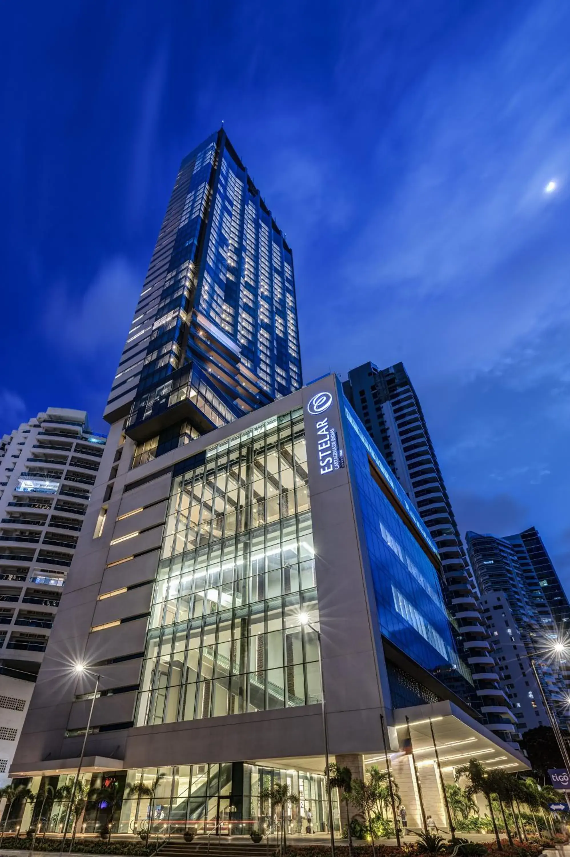 Facade/entrance in Estelar Cartagena de Indias Hotel y Centro de Convenciones Facade/entrance in Estelar Cartagena de Indias Hotel y Centro de Convenciones
