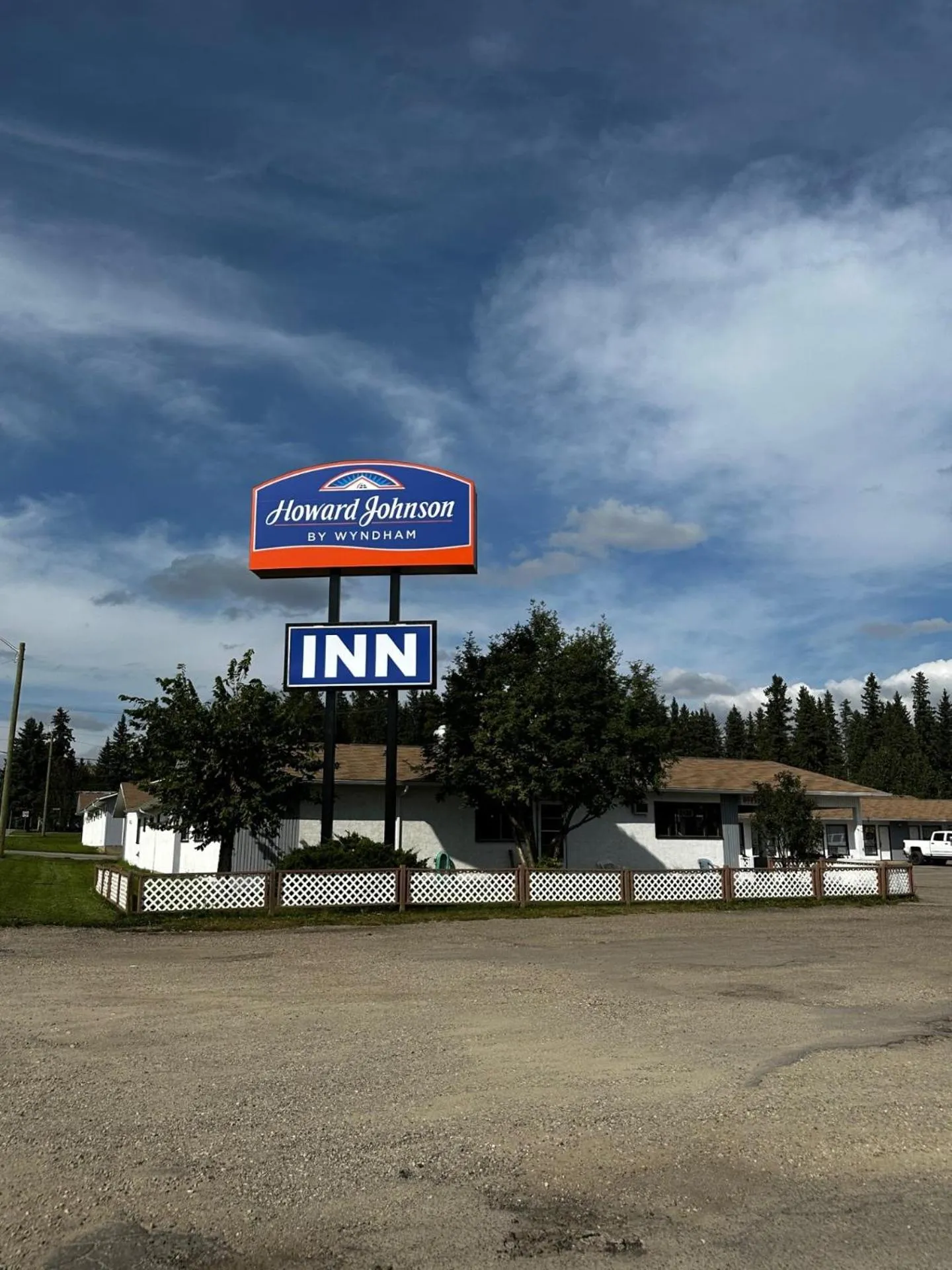 Logo/Certificate/Sign in Howard Johnson by Wyndham Edson