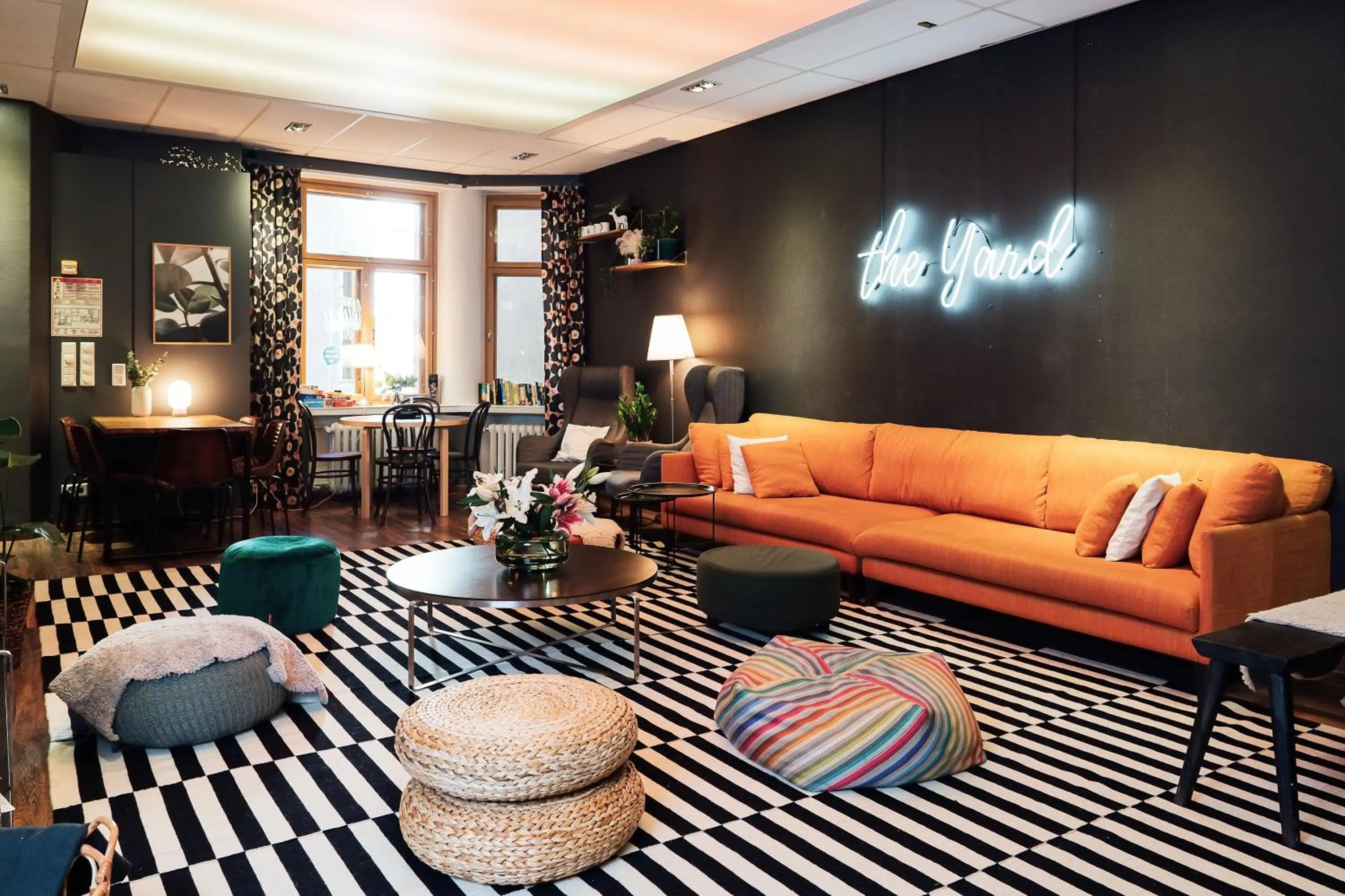 Lounge or bar in The Yard Hostel