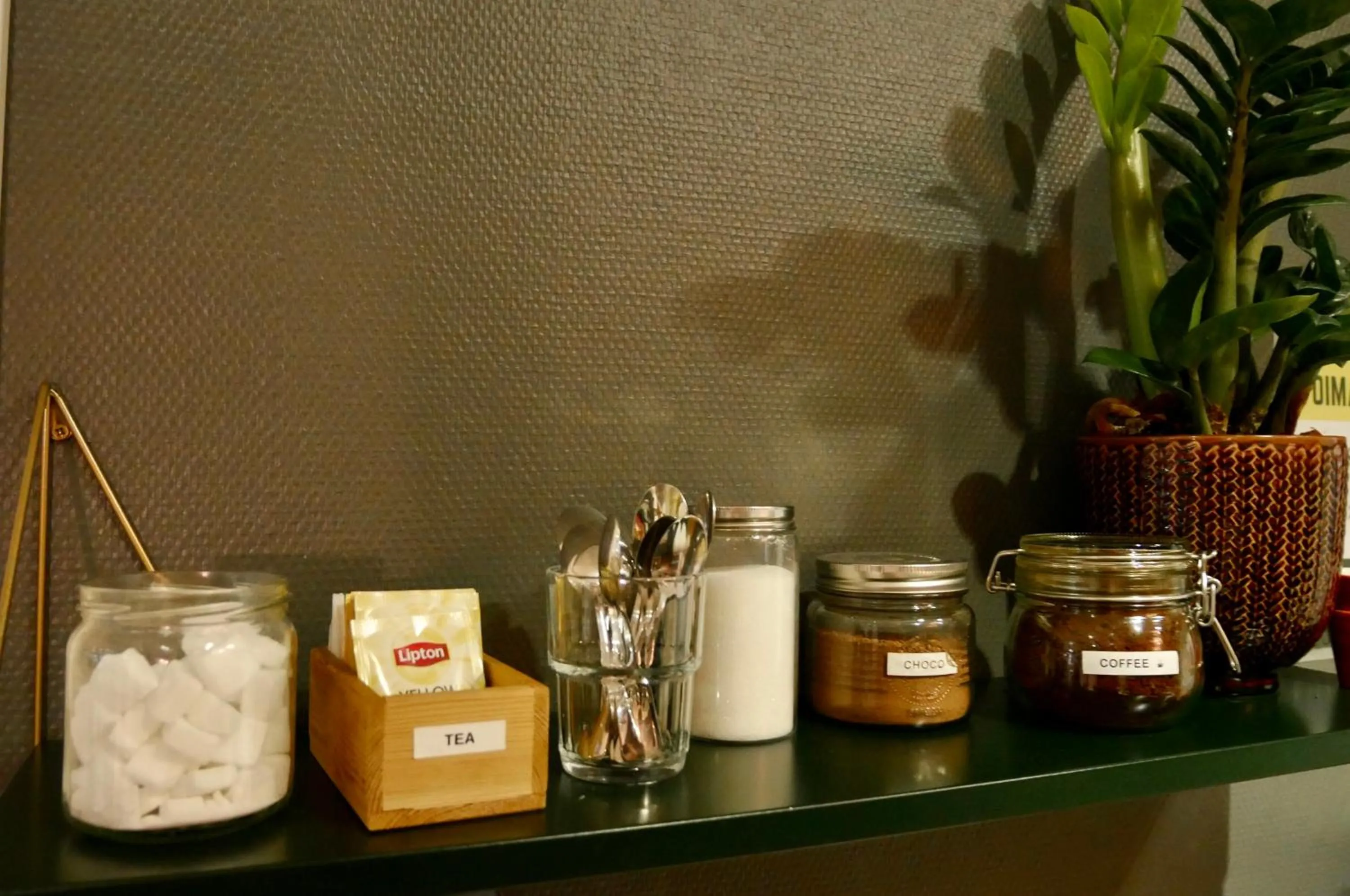 Coffee/tea facilities in The Yard Hostel