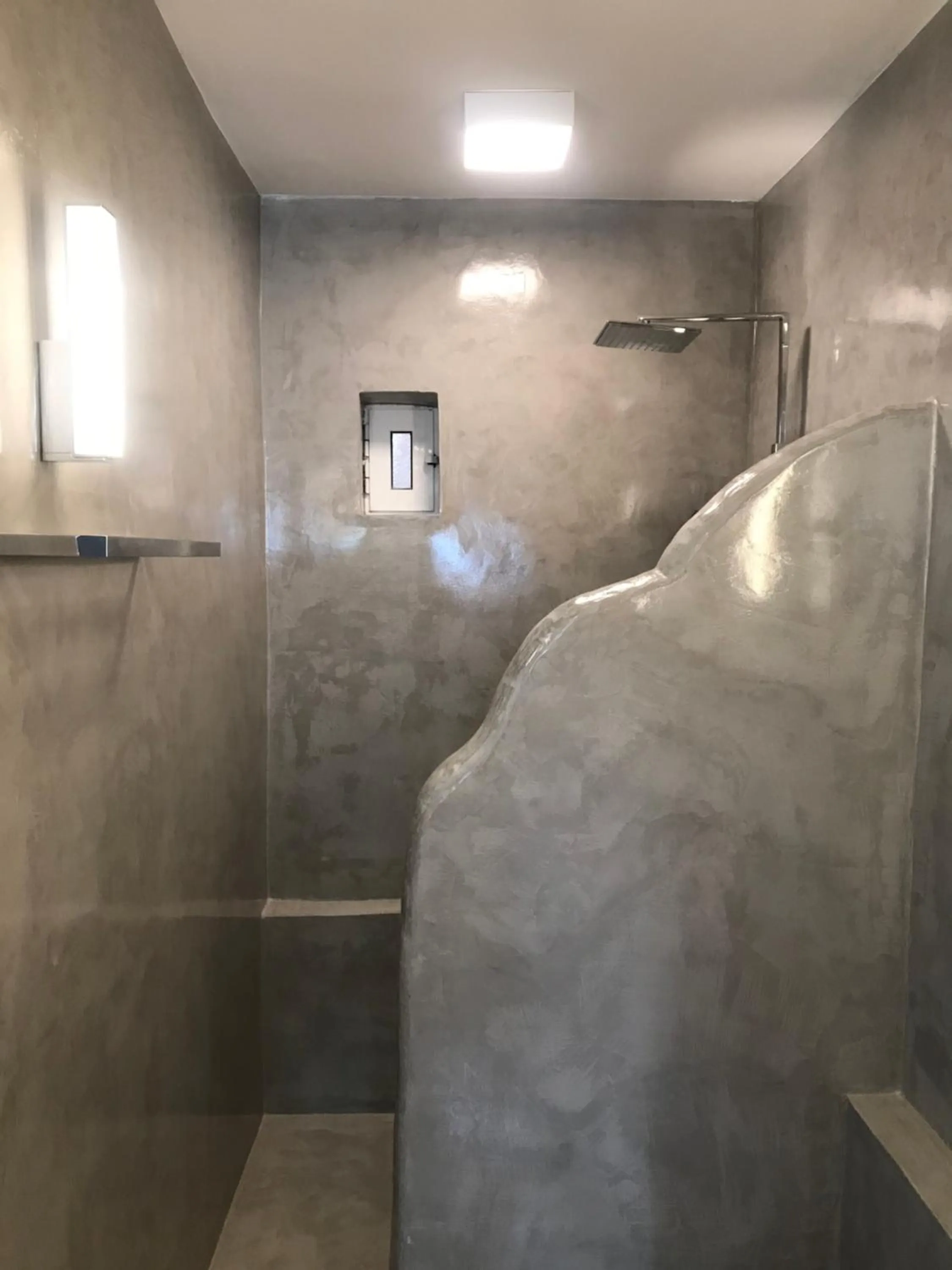 Bathroom in Melangel