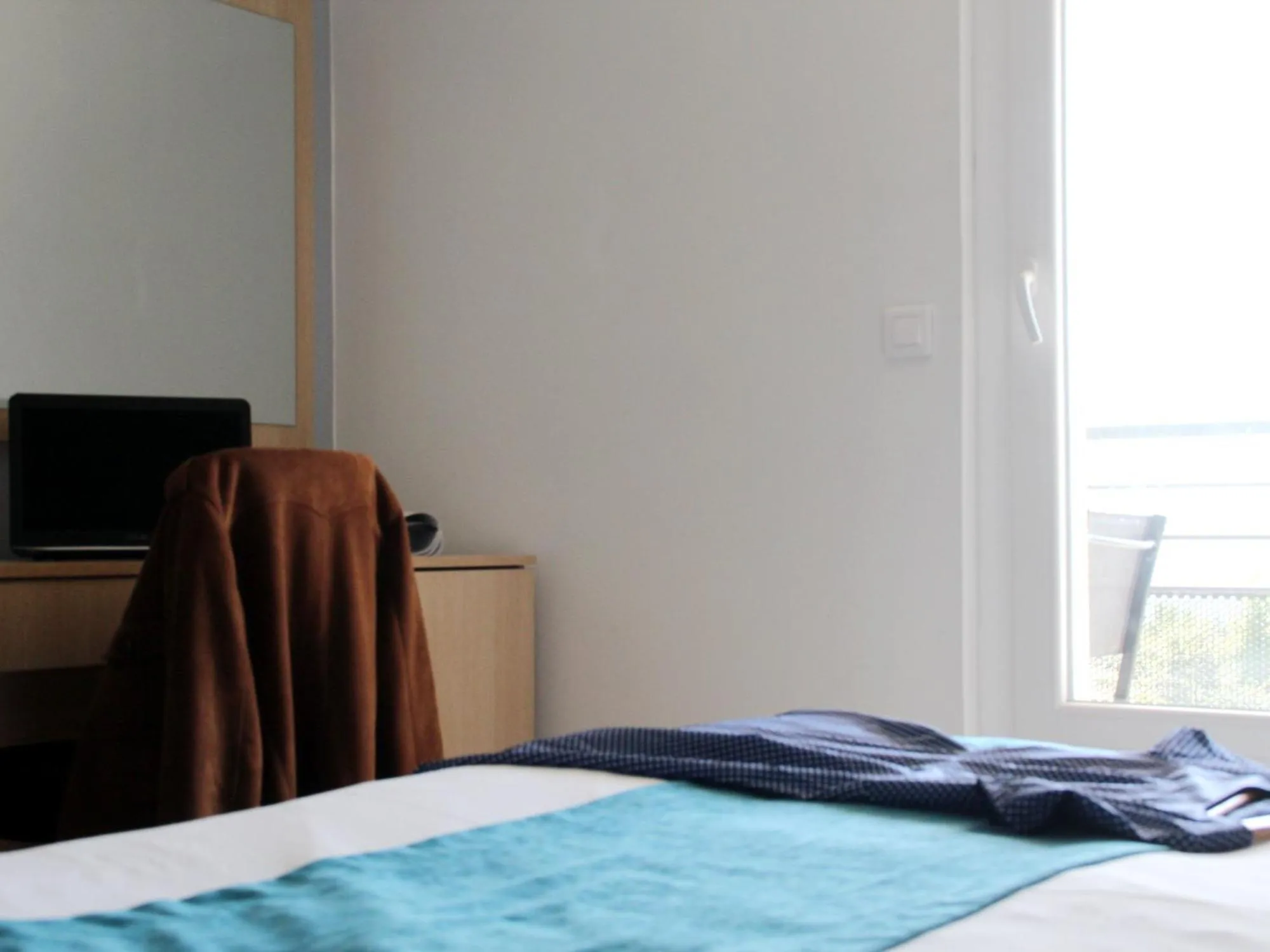 Bedroom, Bed in Saglam Hôtel