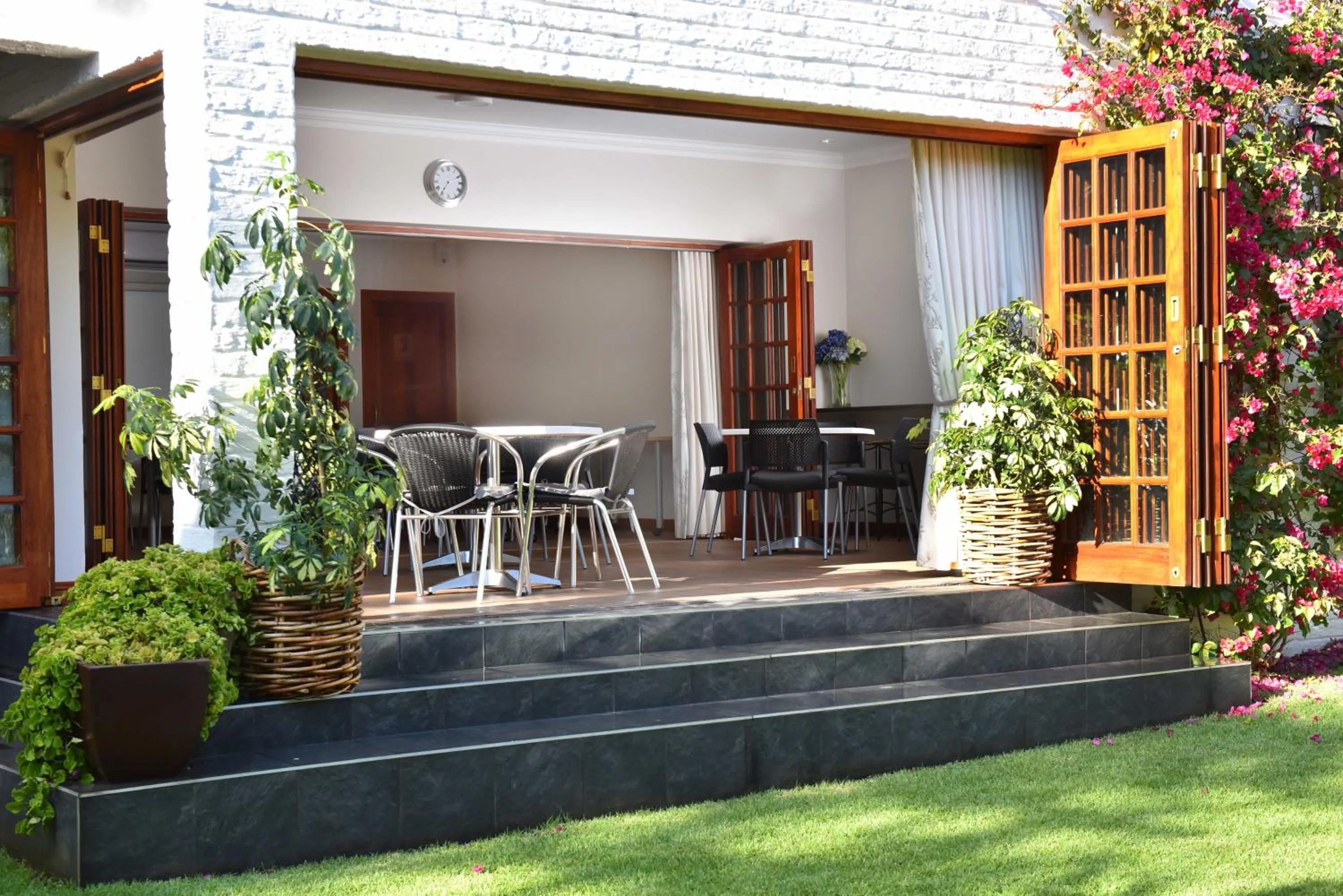 Business facilities in Rivonia Premier Lodge