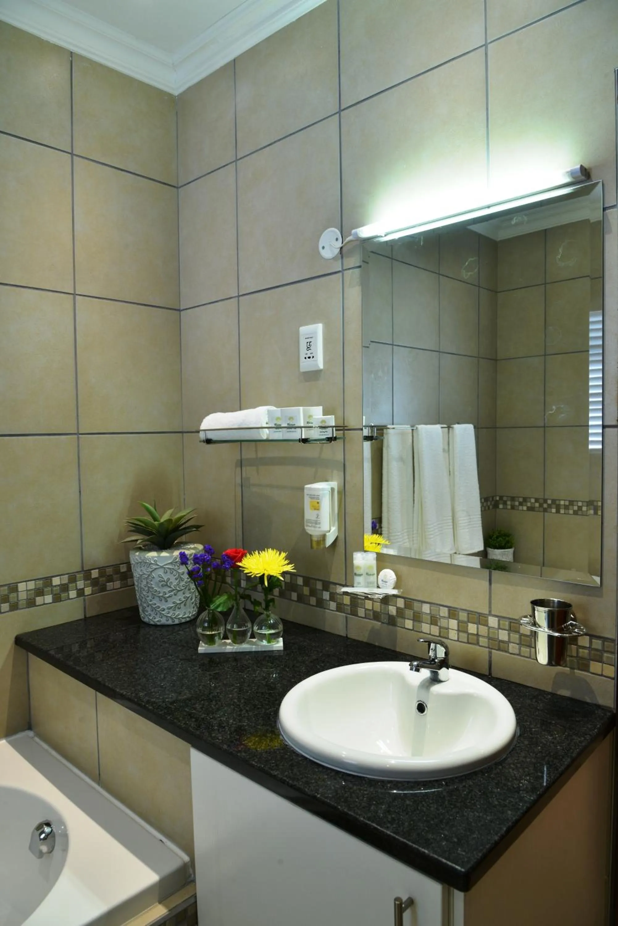 Bathroom in Rivonia Premier Lodge