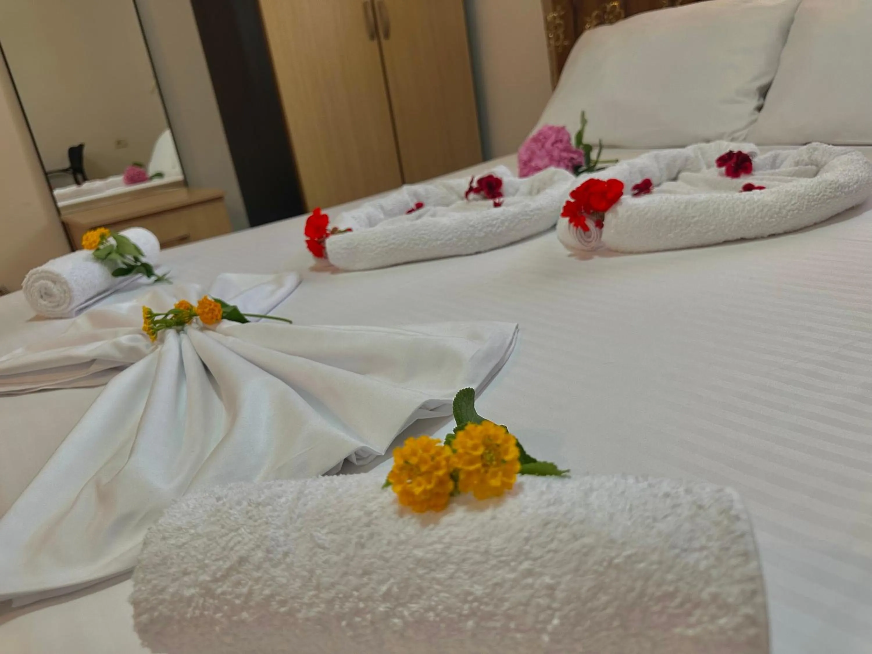 Bed in Vila Renato Ksamil