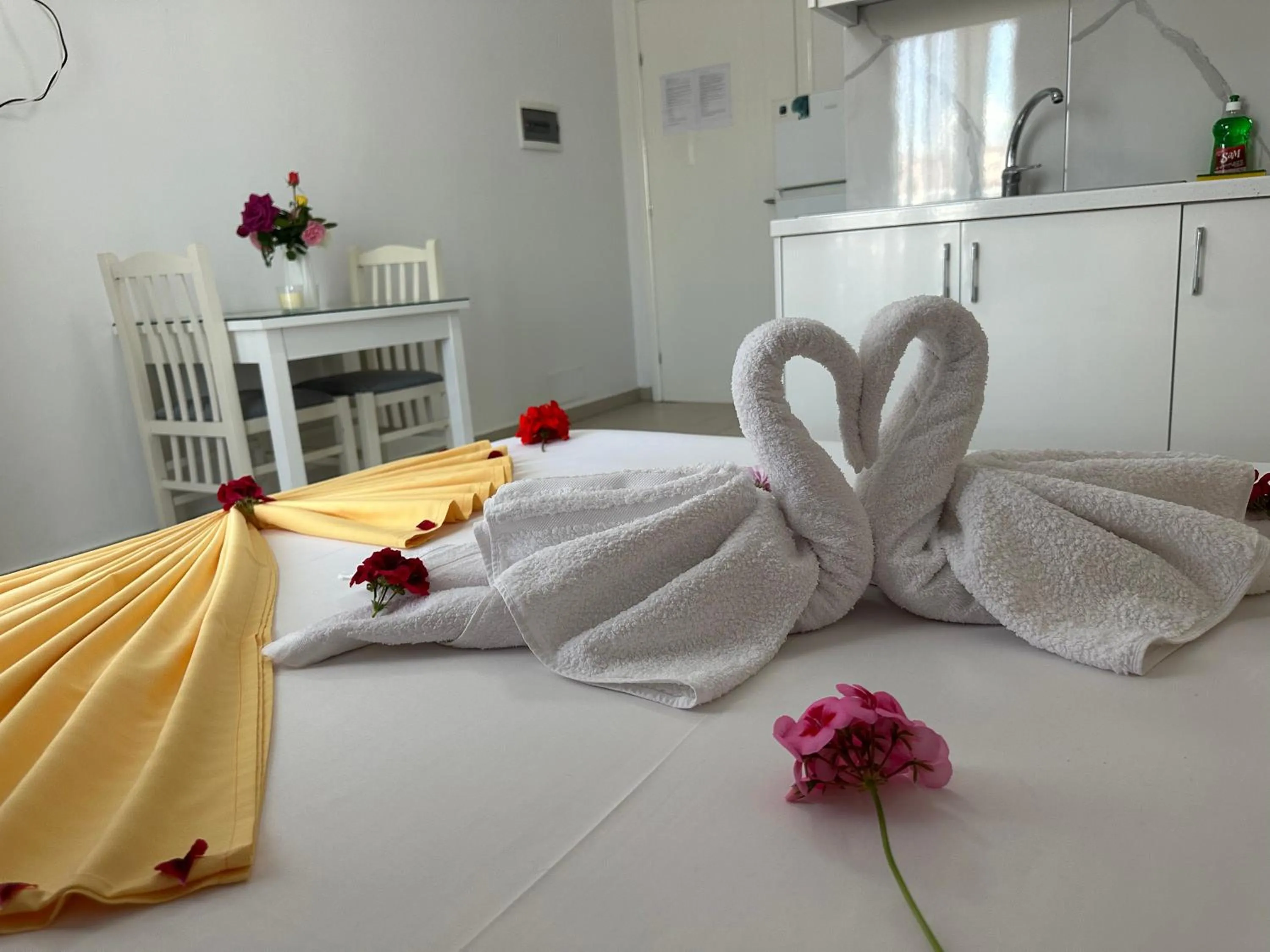 Bed in Vila Renato Ksamil