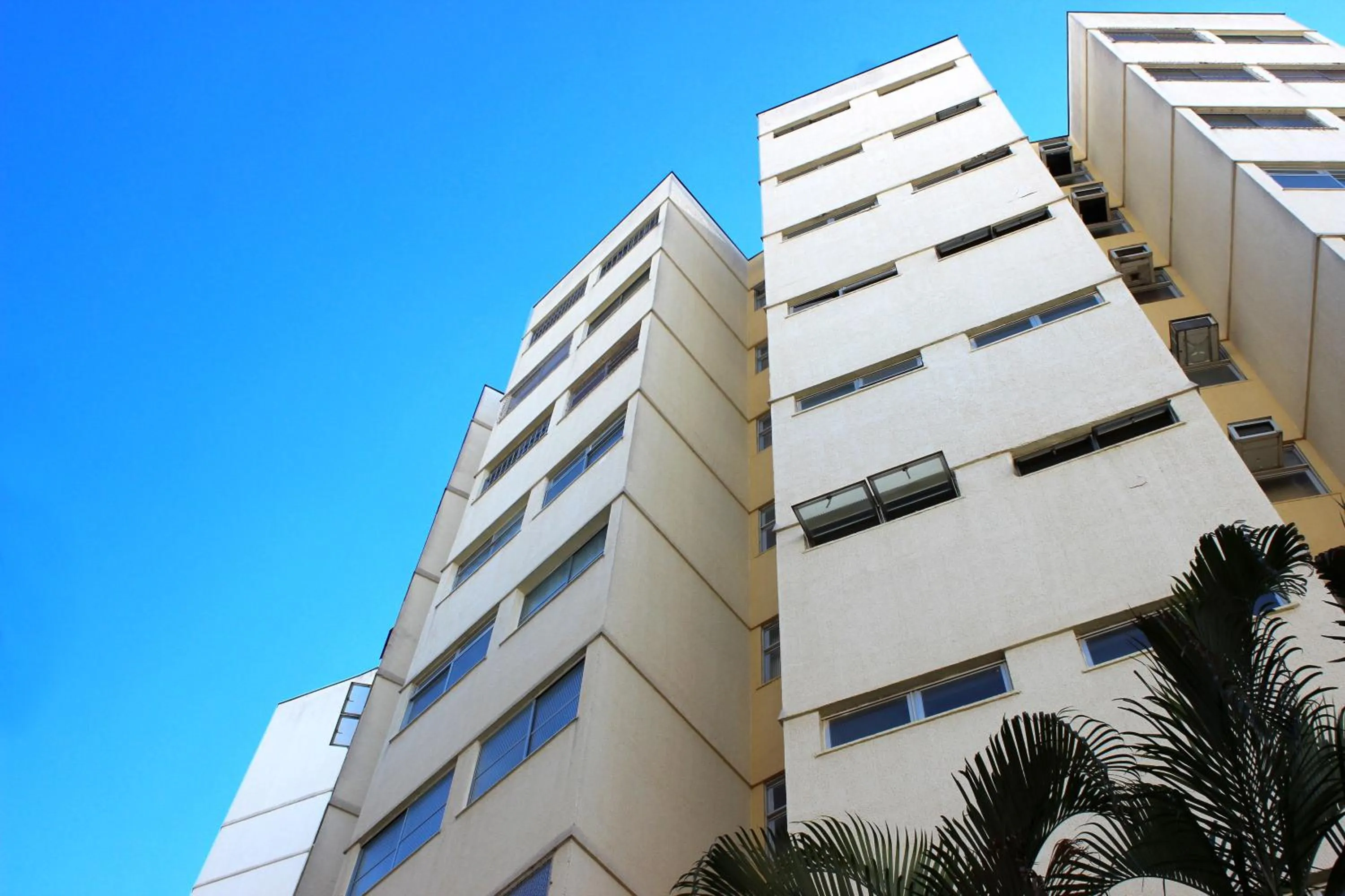 Property building in Apart Service Araras - VPC