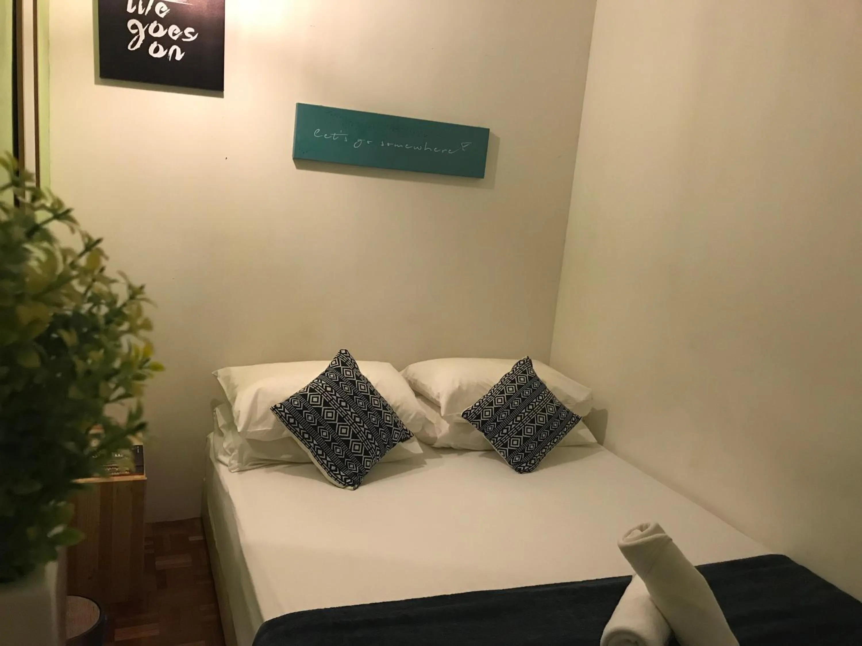 Double Room with Private Bathroom in Check In Lodge