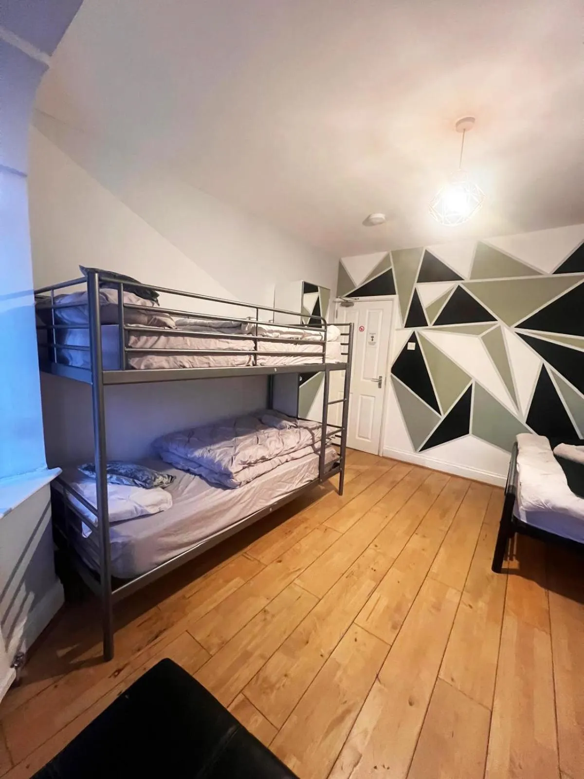 bunk bed, Bed in Old Trafford Guest House