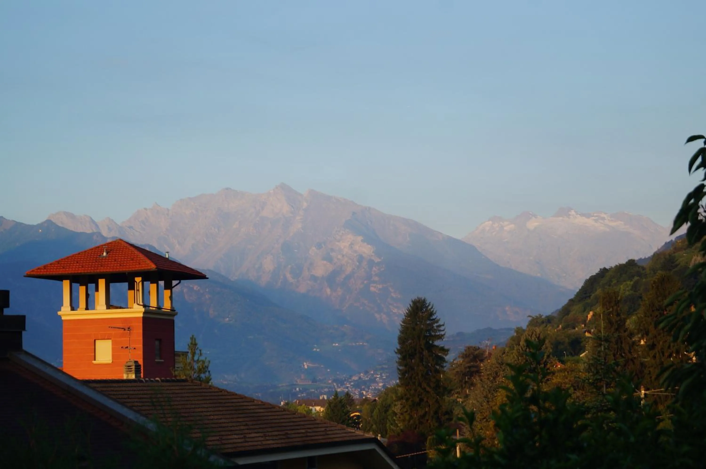 Mountain view in Manad cod CIR n 0329