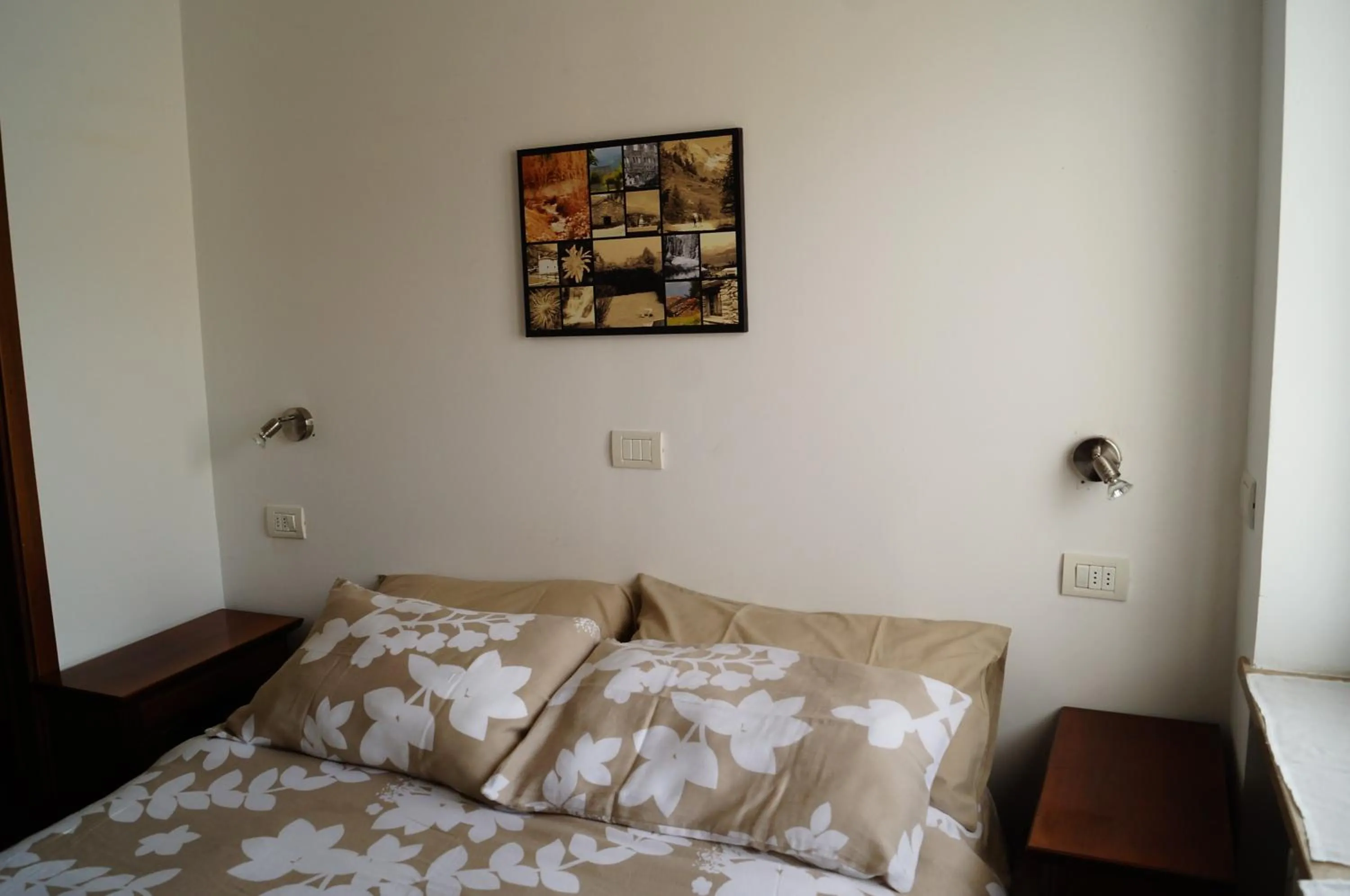 Bedroom in Manad cod CIR n 0329