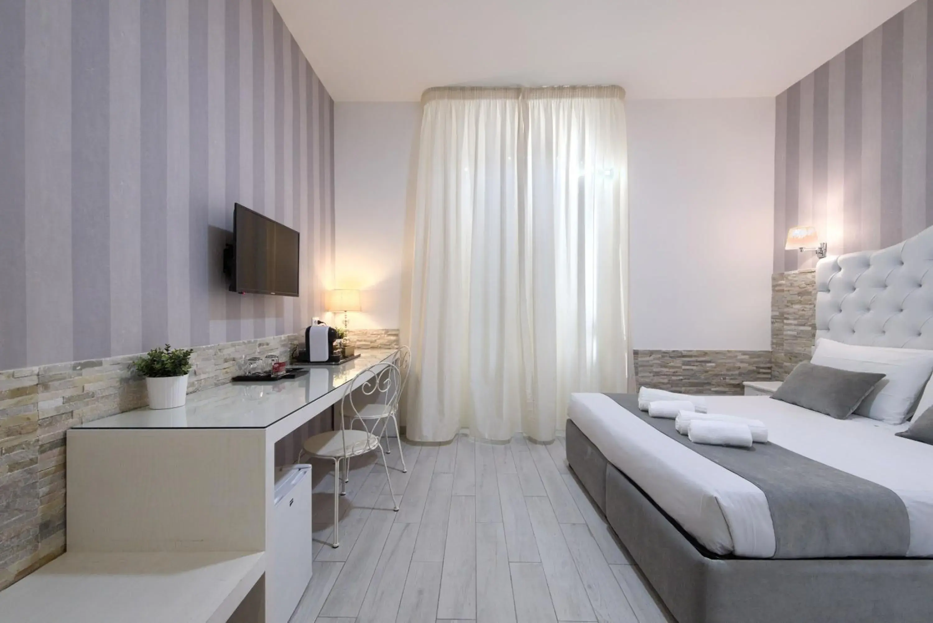 Bed in Vatican Nausicaa Bed in Vatican Nausicaa