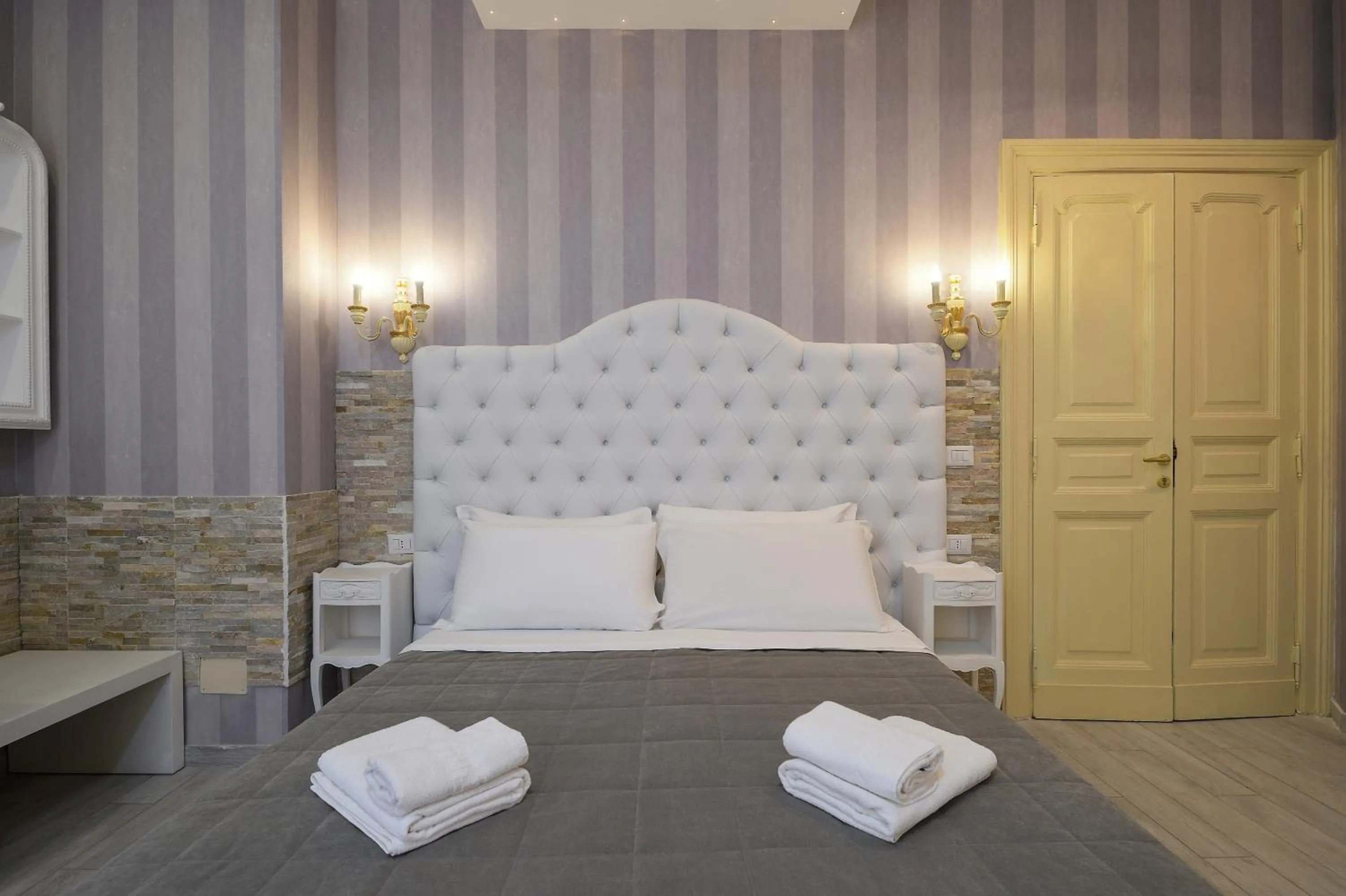 Bed in Vatican Nausicaa