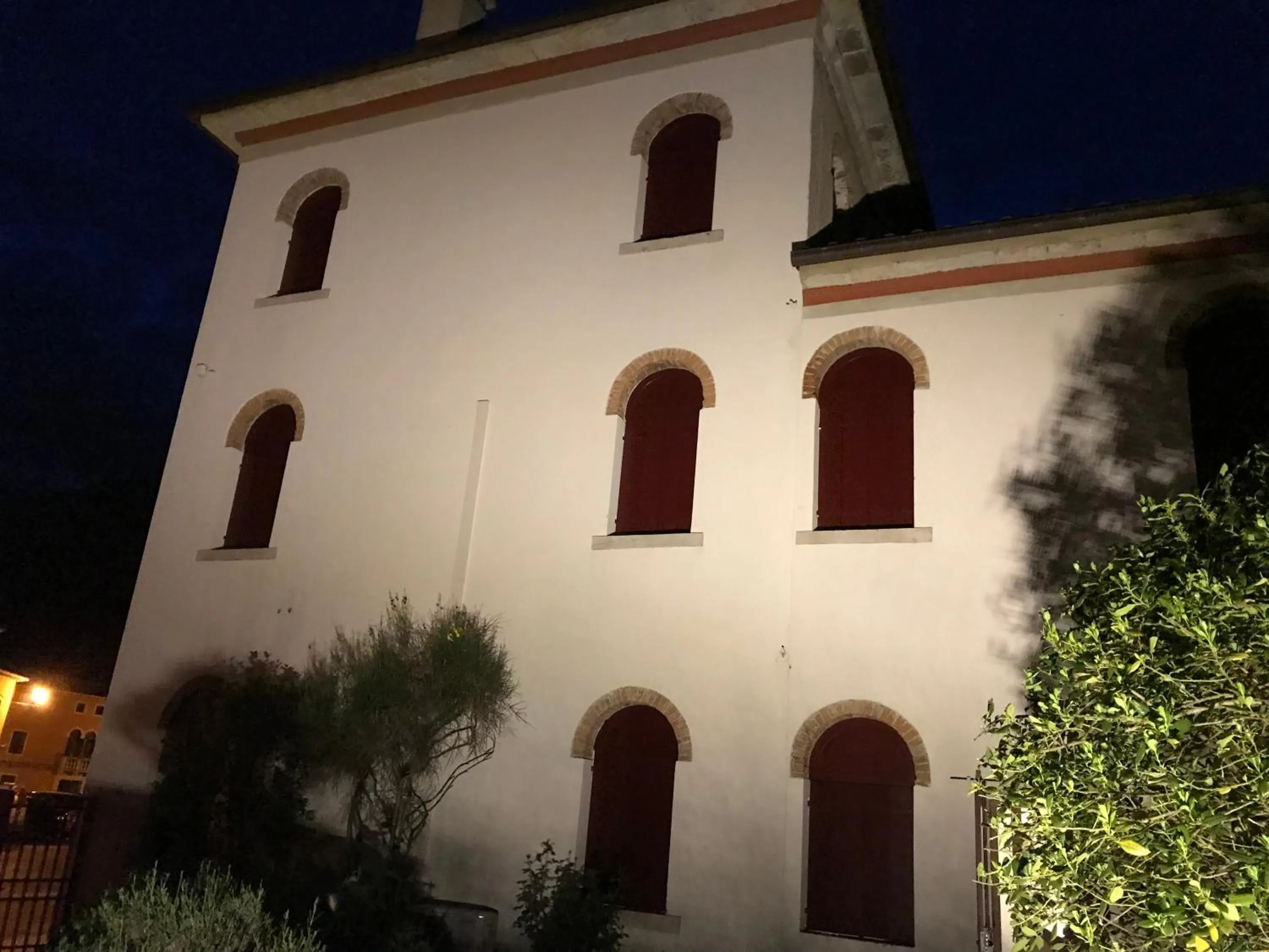 Property building in Al Cavallino