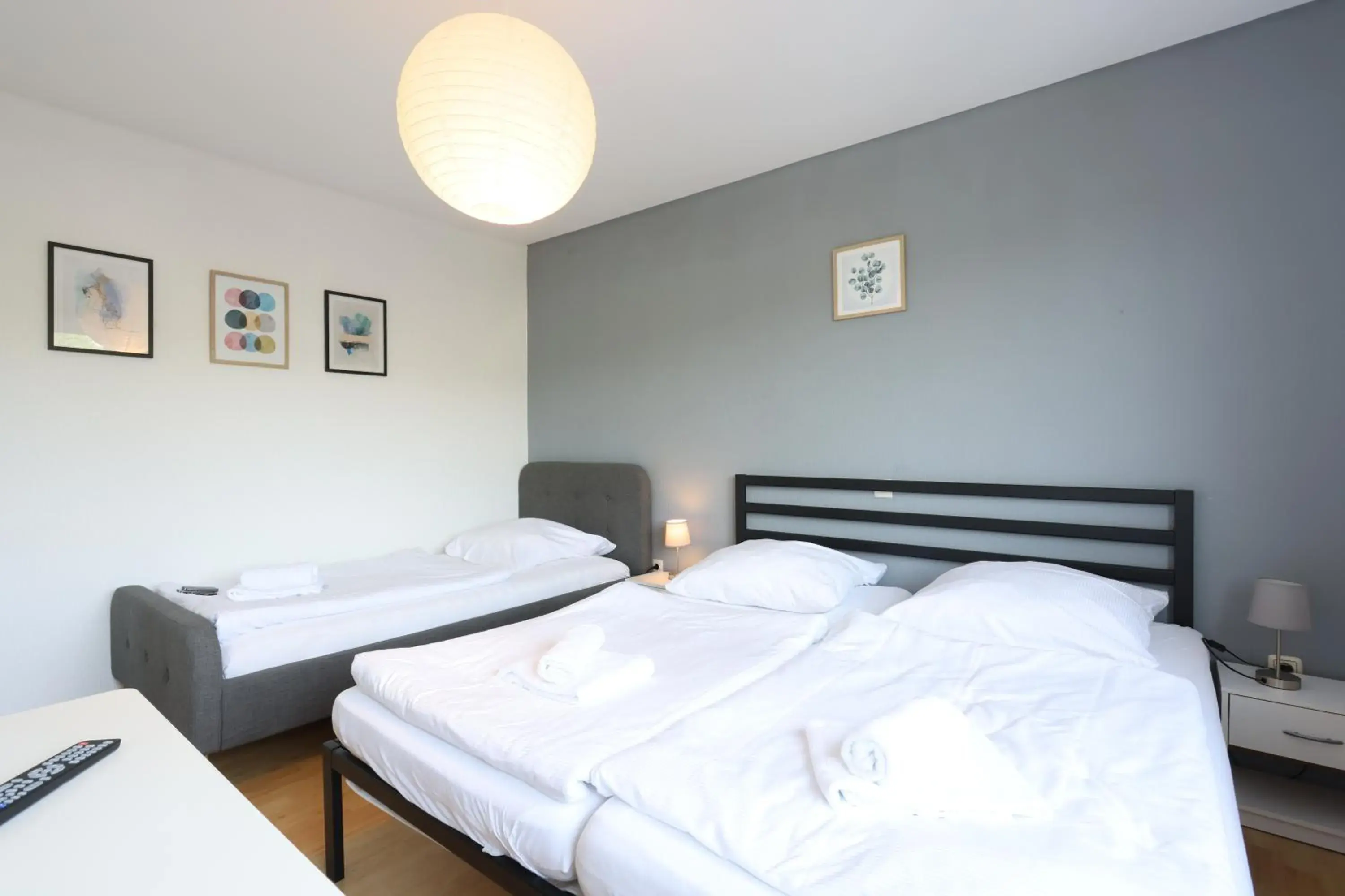 Triple Room in Green Seeblick Hotel am See Triple Room in Green Seeblick Hotel am See