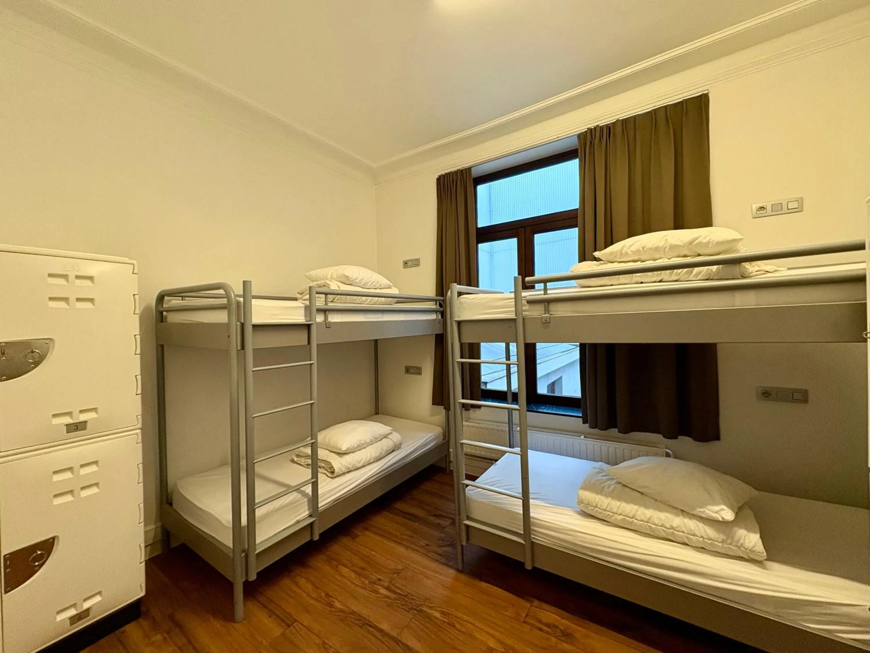 Bed in The Legacy by 2GO4 City Center