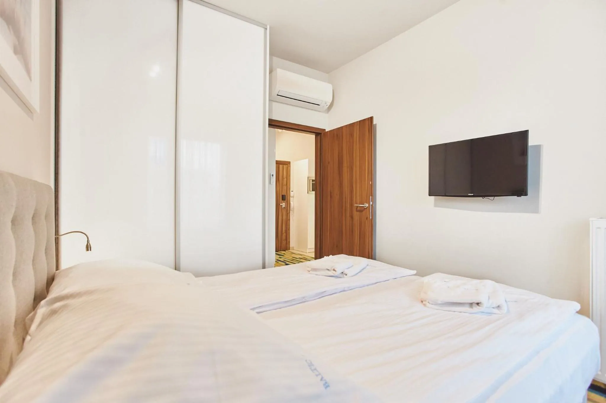 Bed in Baltic Park Molo by Baltic Home