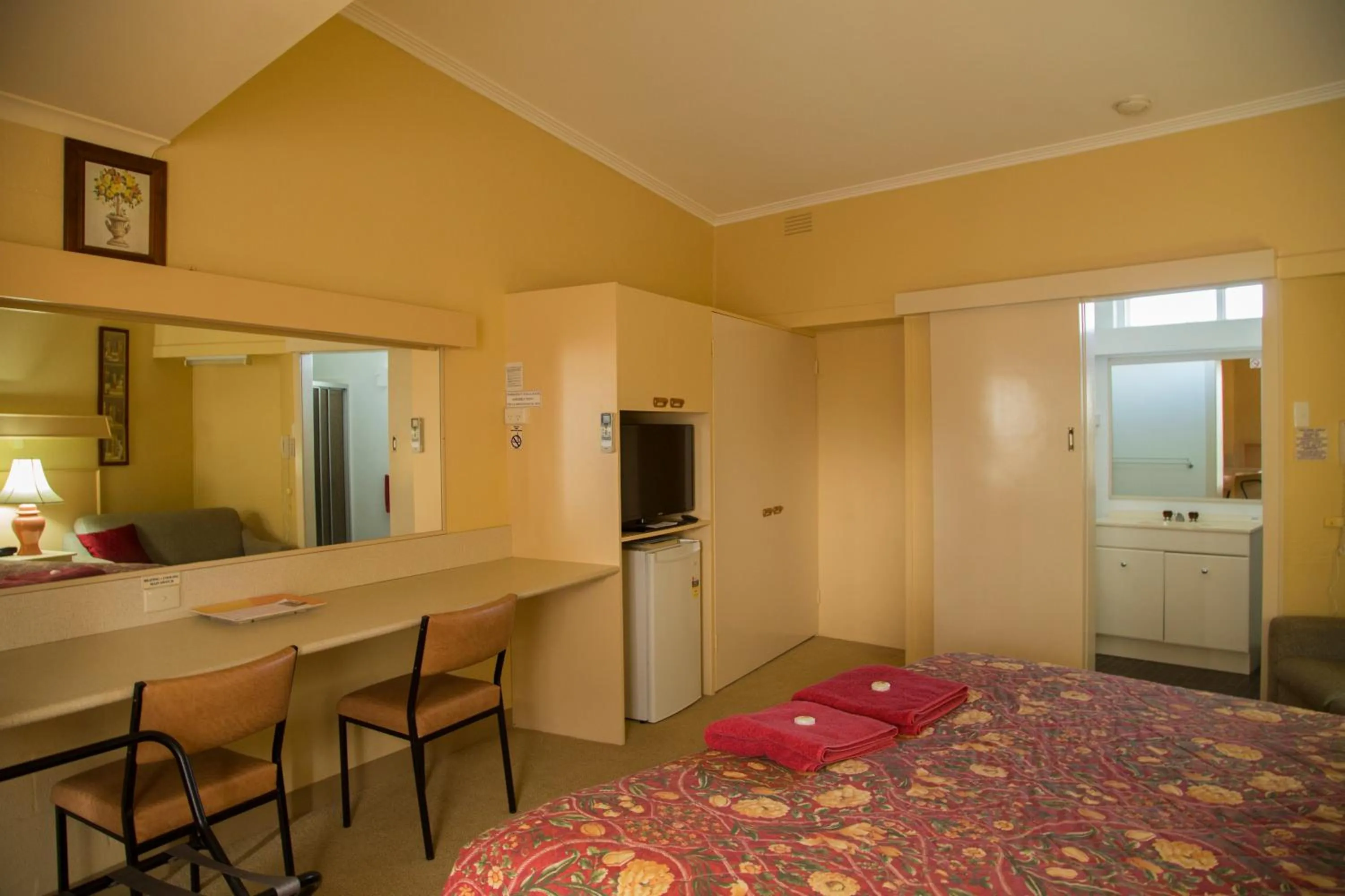 Bathroom in Tarra Motel Yarram