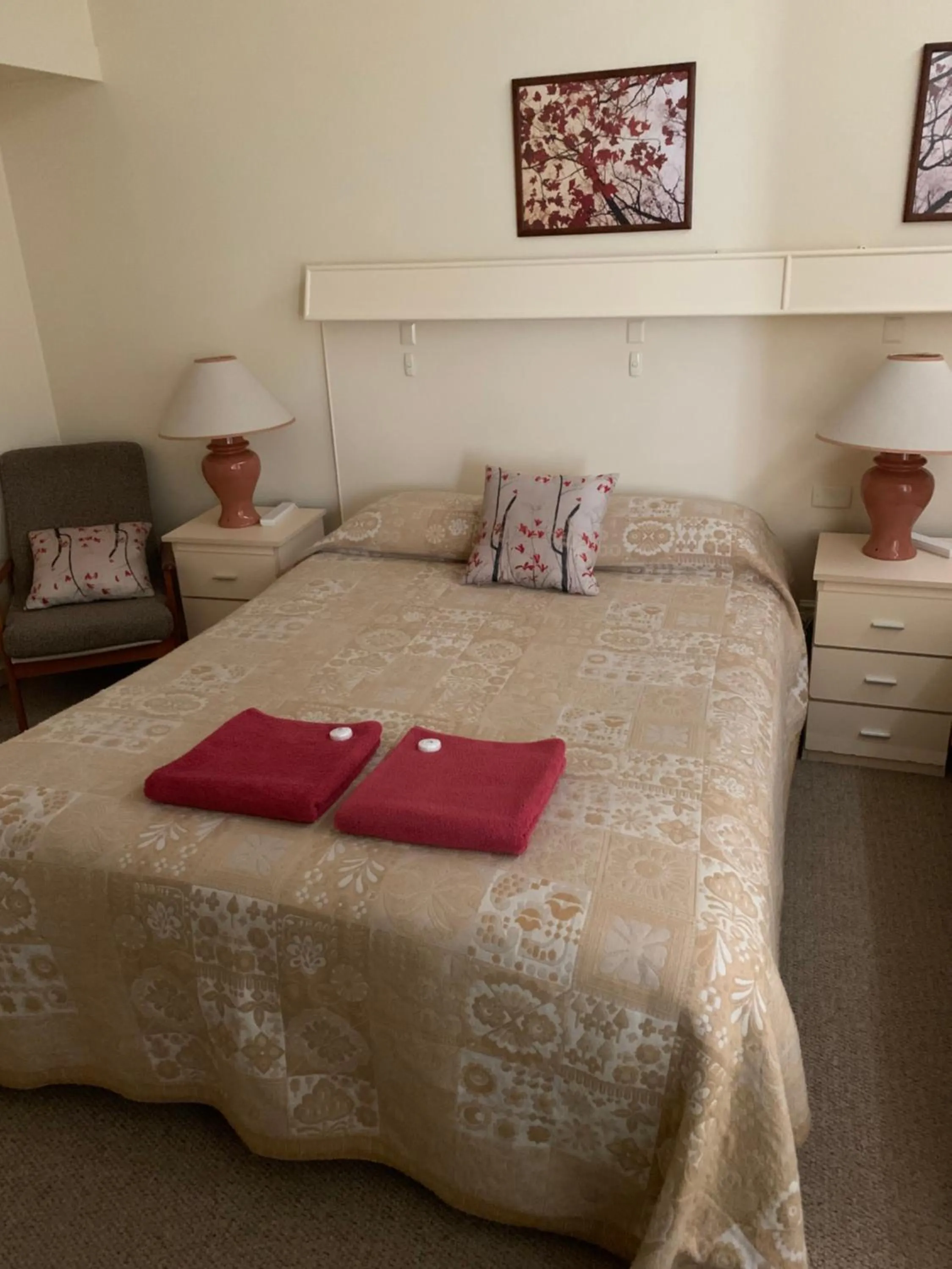 Bed in Tarra Motel Yarram