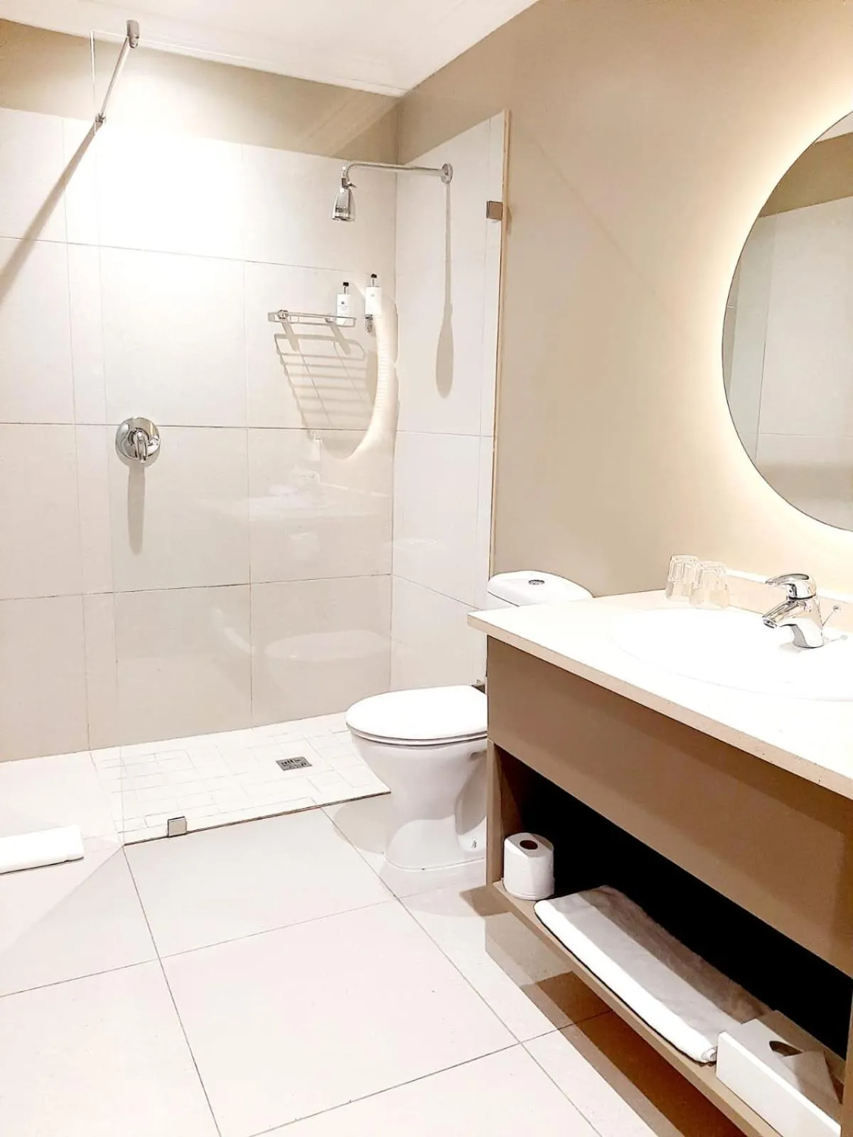 Bathroom in De Zalze Lodge