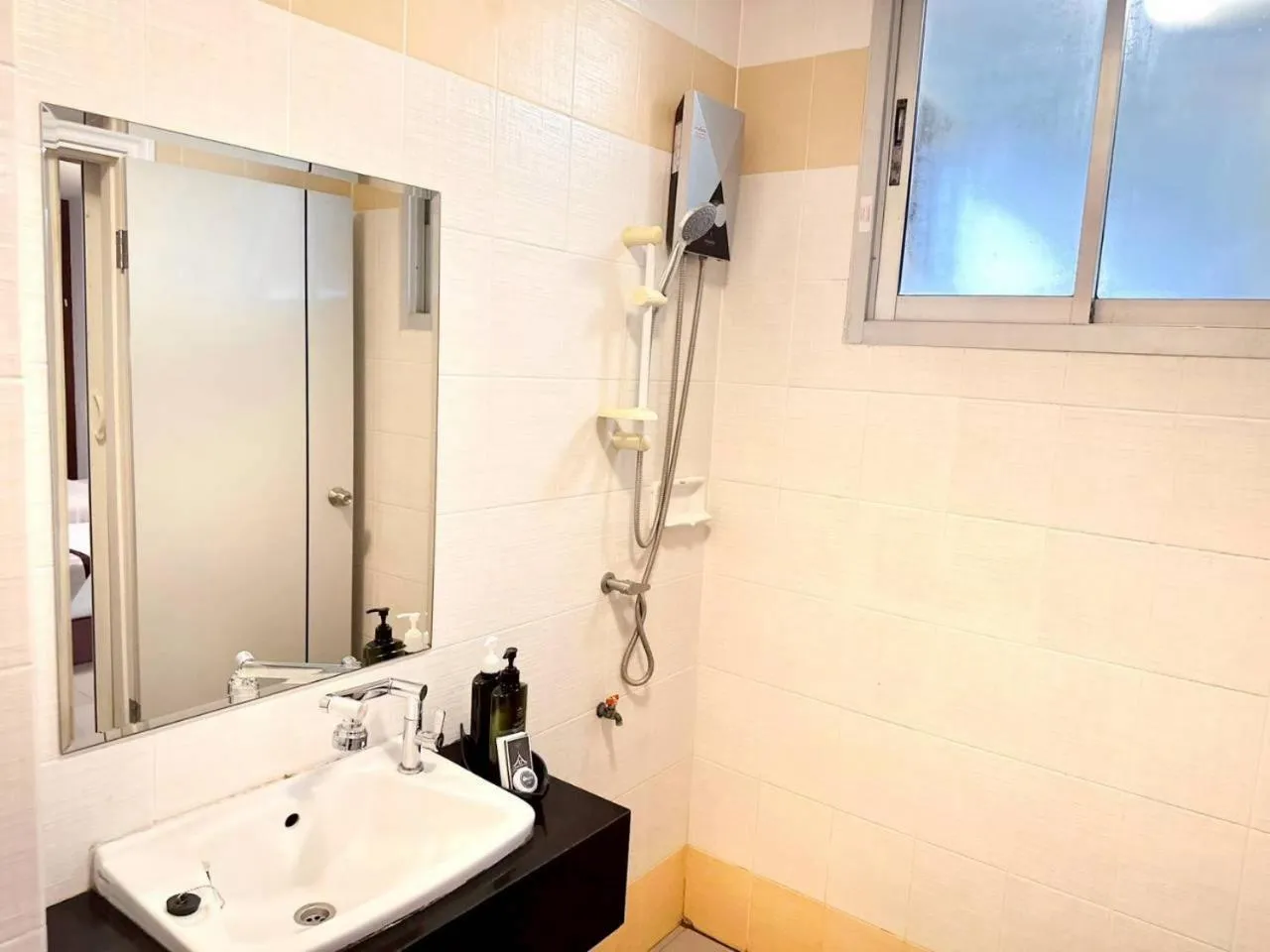 ลีลาวดี รามอินทรา - Leelawadee Resotel Raminthra 23