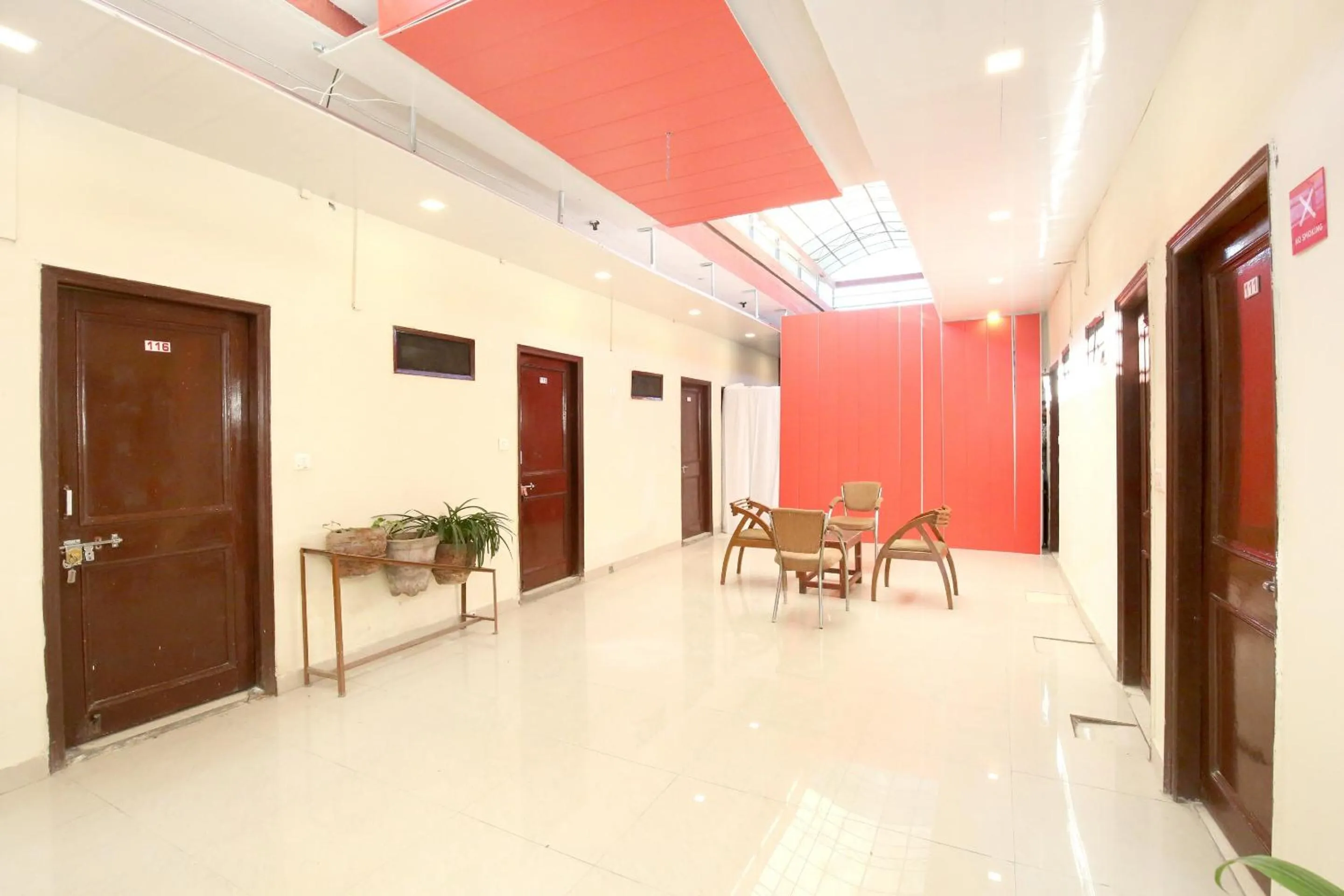 Lobby or reception in Hotel O Amar Inn