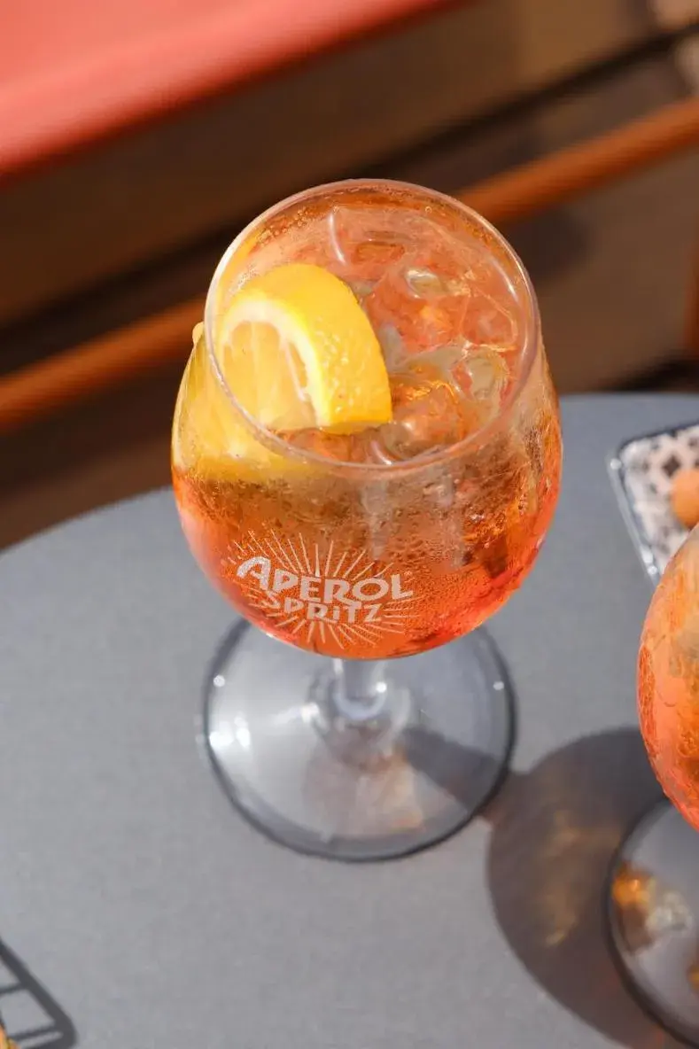 Lounge or bar in Carlton Tel Aviv Hotel – Luxury on the Beach Lounge or bar in Carlton Tel Aviv Hotel – Luxury on the Beach