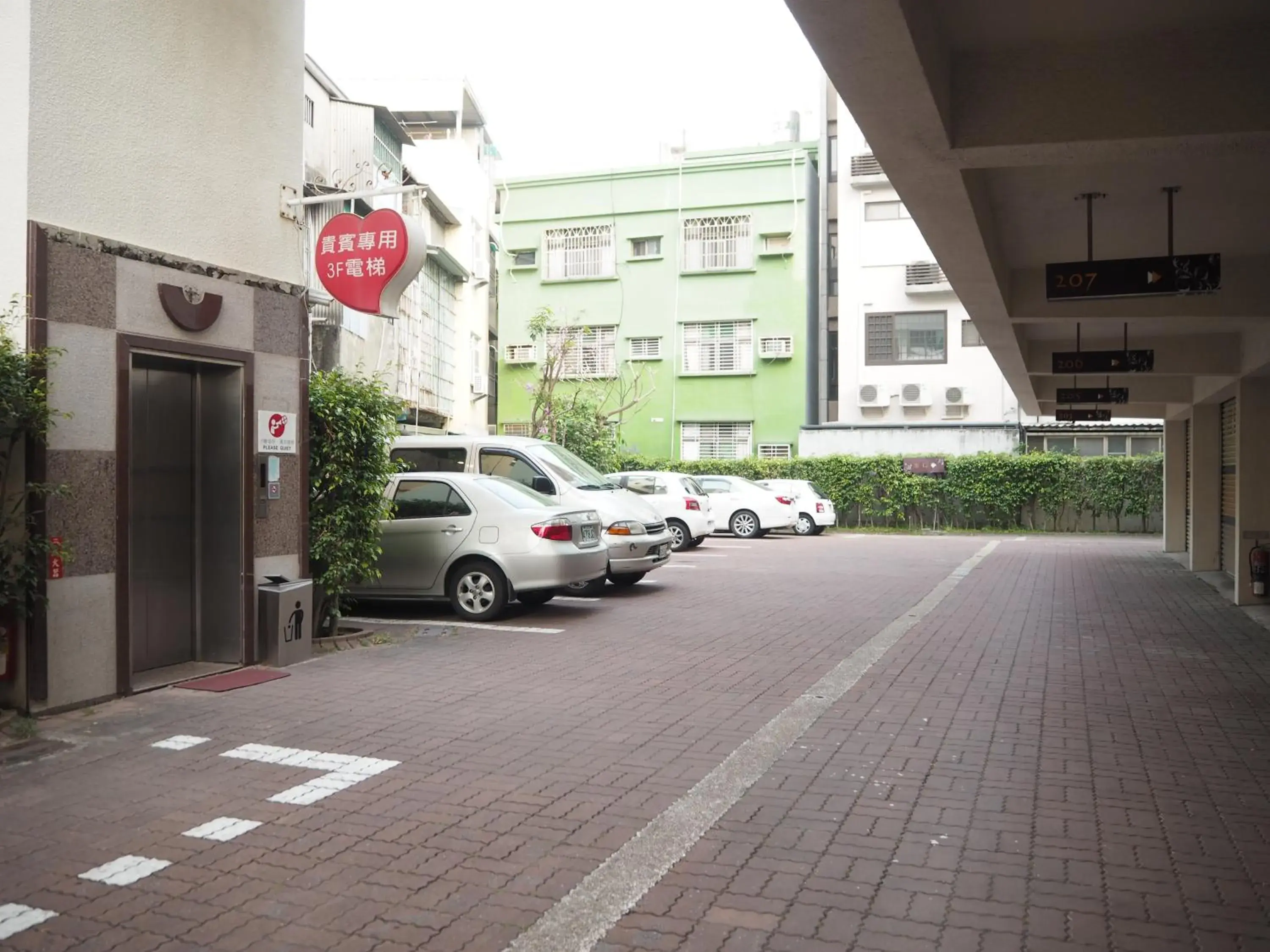 Property building in The Riverside Hotel & Motel Property building in The Riverside Hotel & Motel